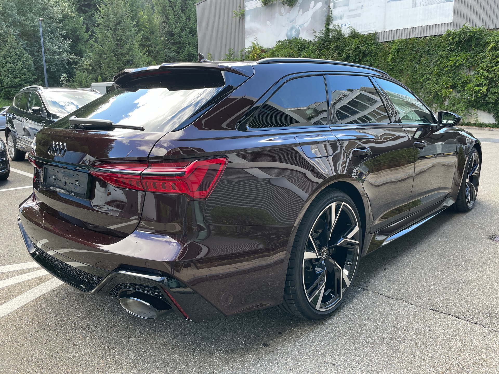 AUDI RS6 Avant 4.0 TFSI V8 quattro-image-3