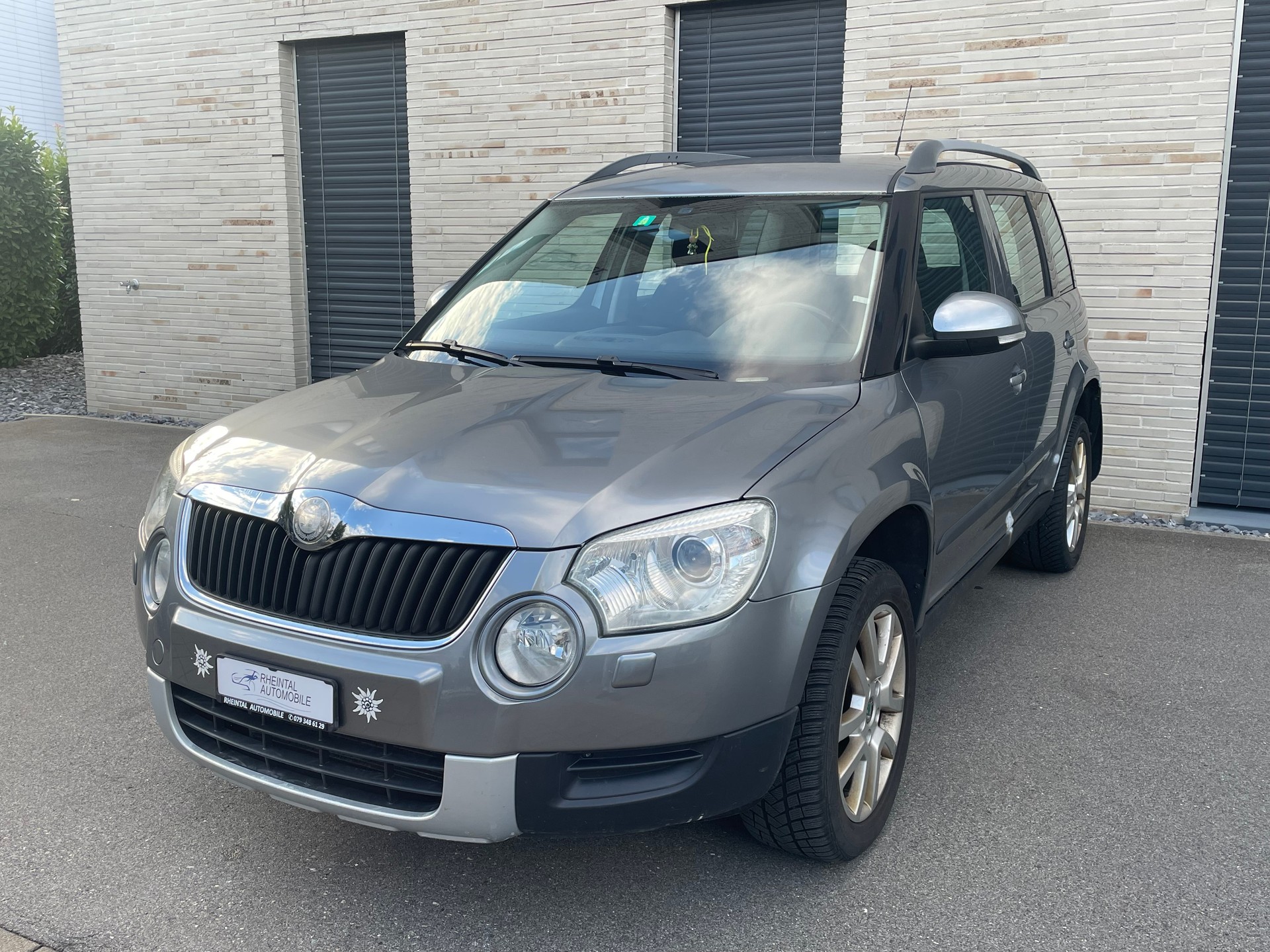 SKODA Yeti 2.0 TDI Ambition 4x4-image-0