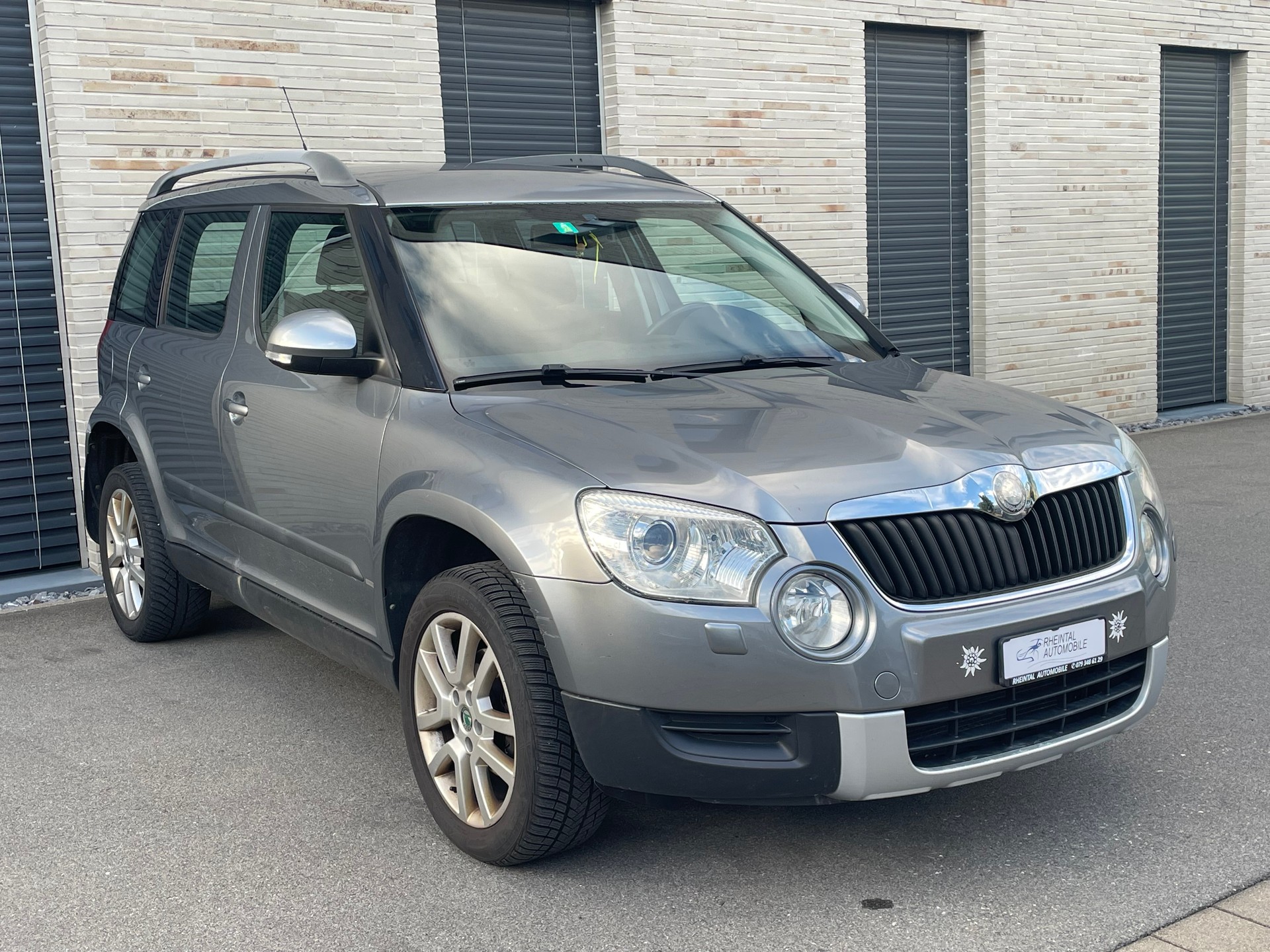 SKODA Yeti 2.0 TDI Ambition 4x4-image-4