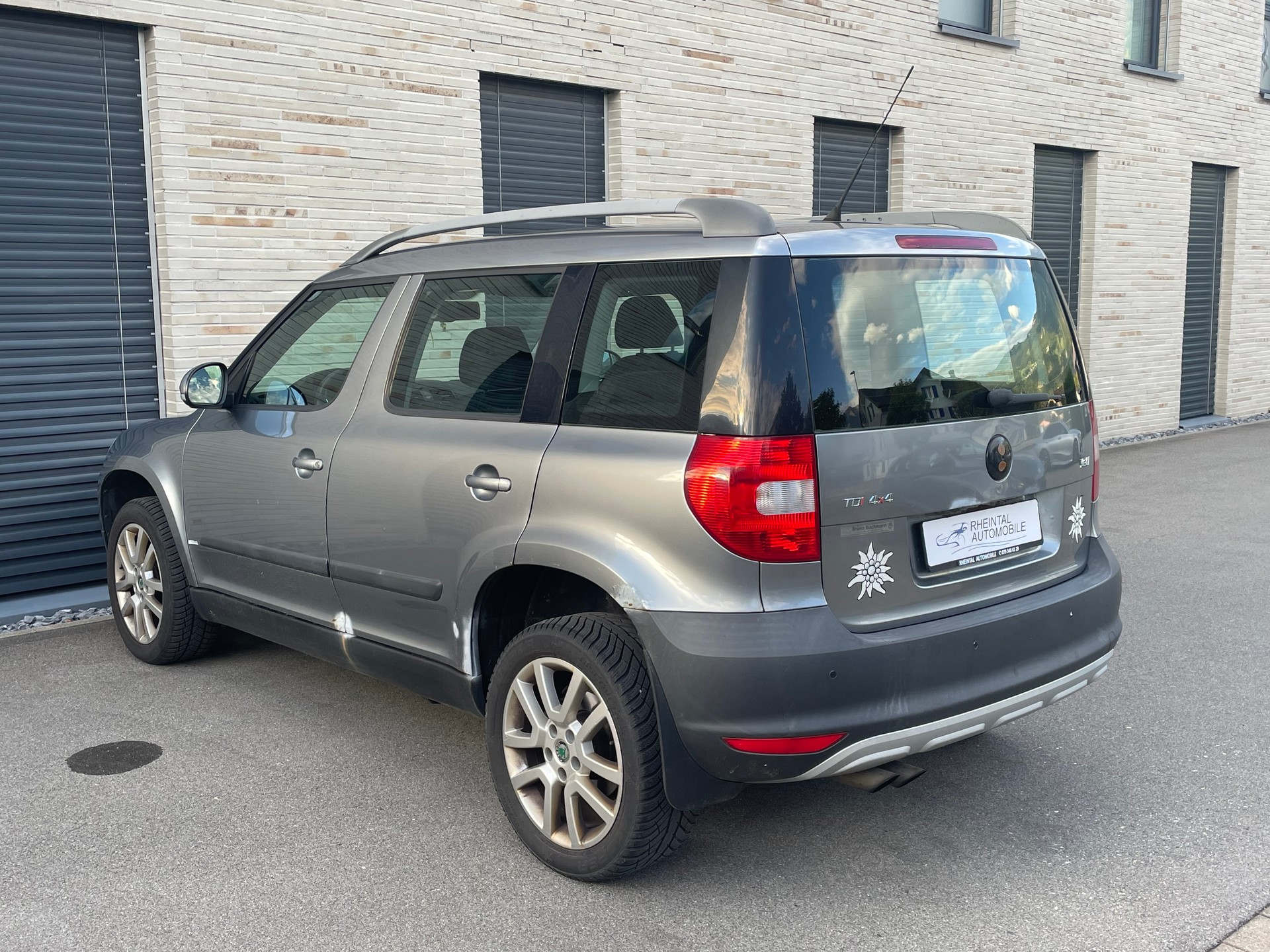 SKODA Yeti 2.0 TDI Ambition 4x4-image-10