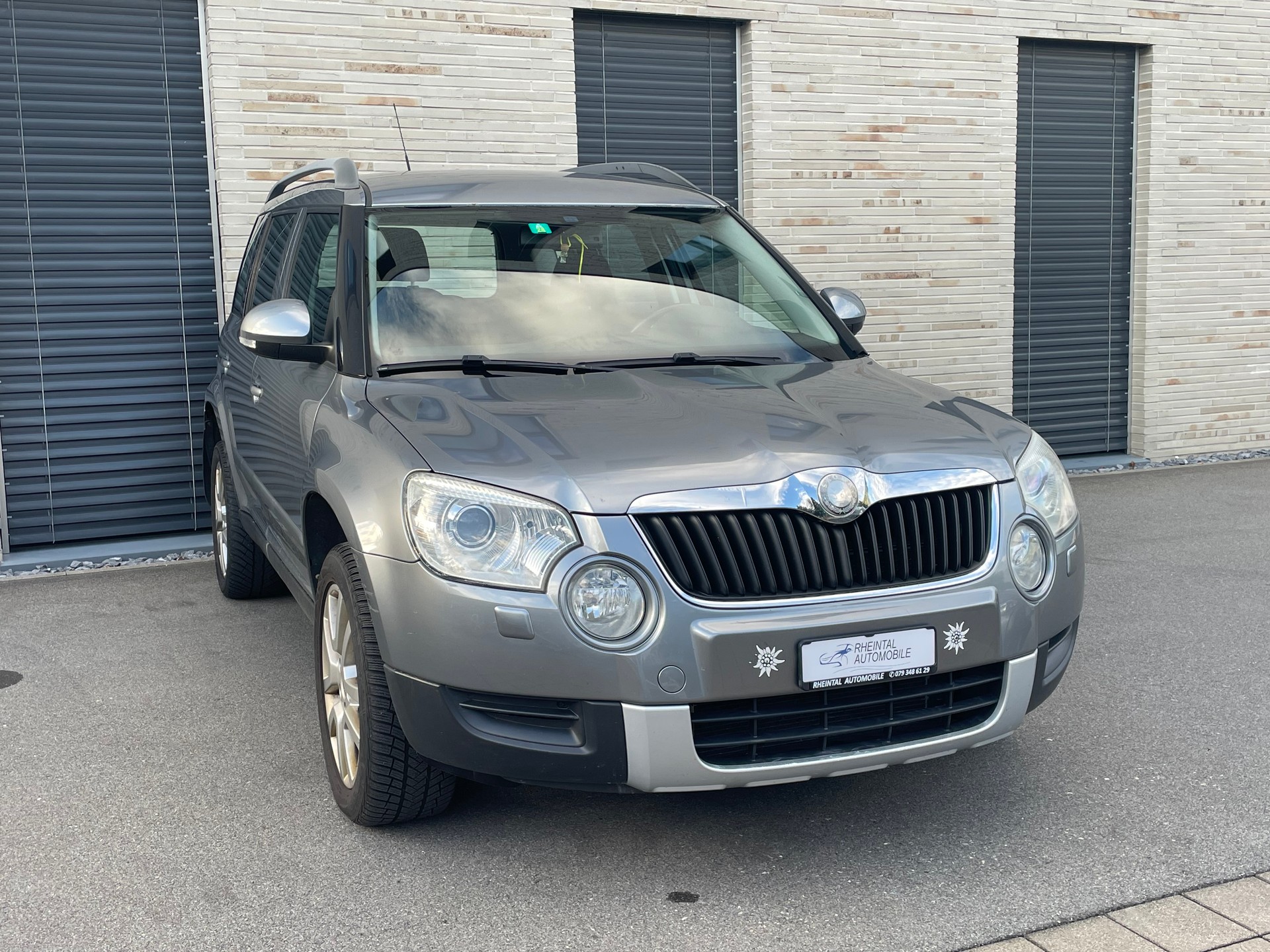 SKODA Yeti 2.0 TDI Ambition 4x4-image-3