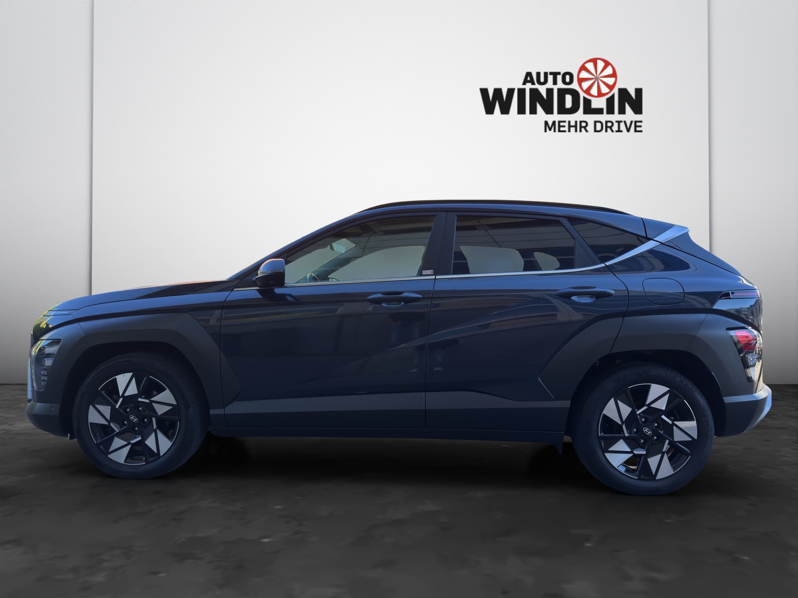 HYUNDAI Kona 1.6 T-GDi Amplia 4WD-image-2