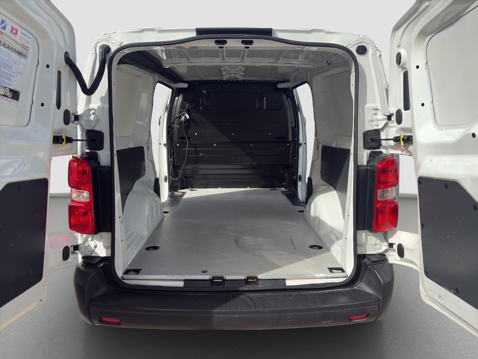 CITROEN Jumpy 2.0 BlueHDi 120 XL Komfort-image-15