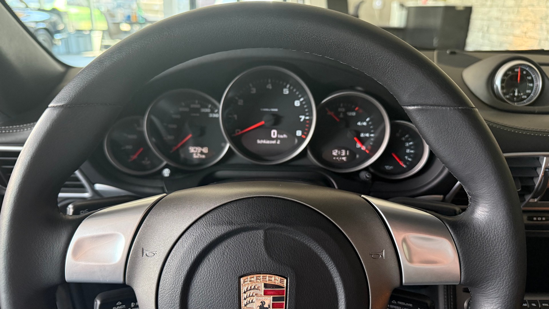 PORSCHE 911 Carrera 4S (997.1) Coupe-image-21