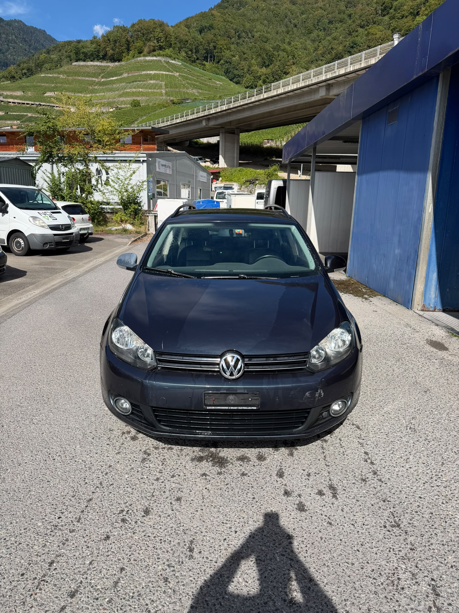 VW Golf Variant 2.0 TDI Comfortline DSG-image-2