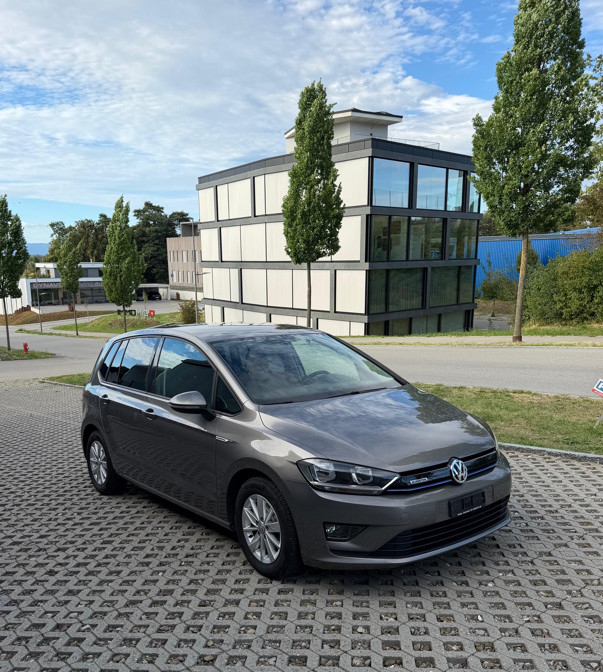 VW Golf Sportsvan 1.6 TDI BlueMotion Comfortline-image-0
