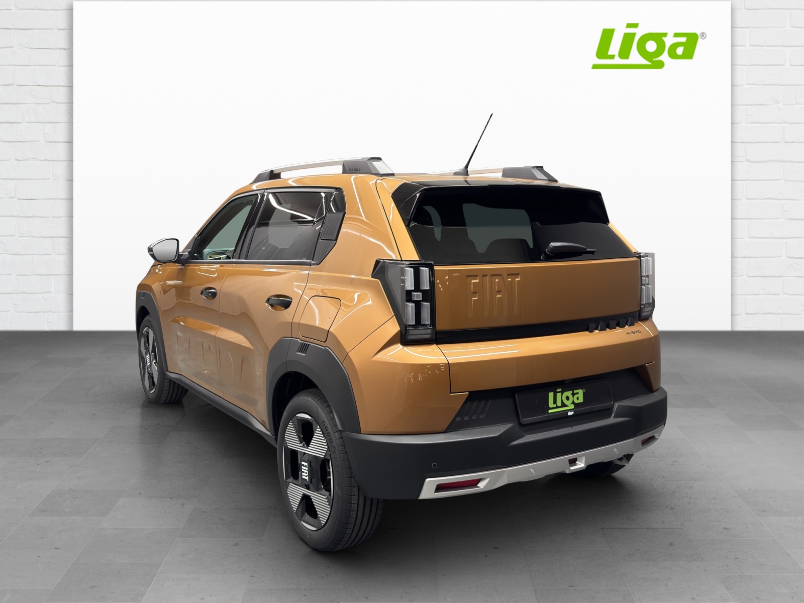 FIAT Grande Panda 1.2 Hybrid La Prima-image-3