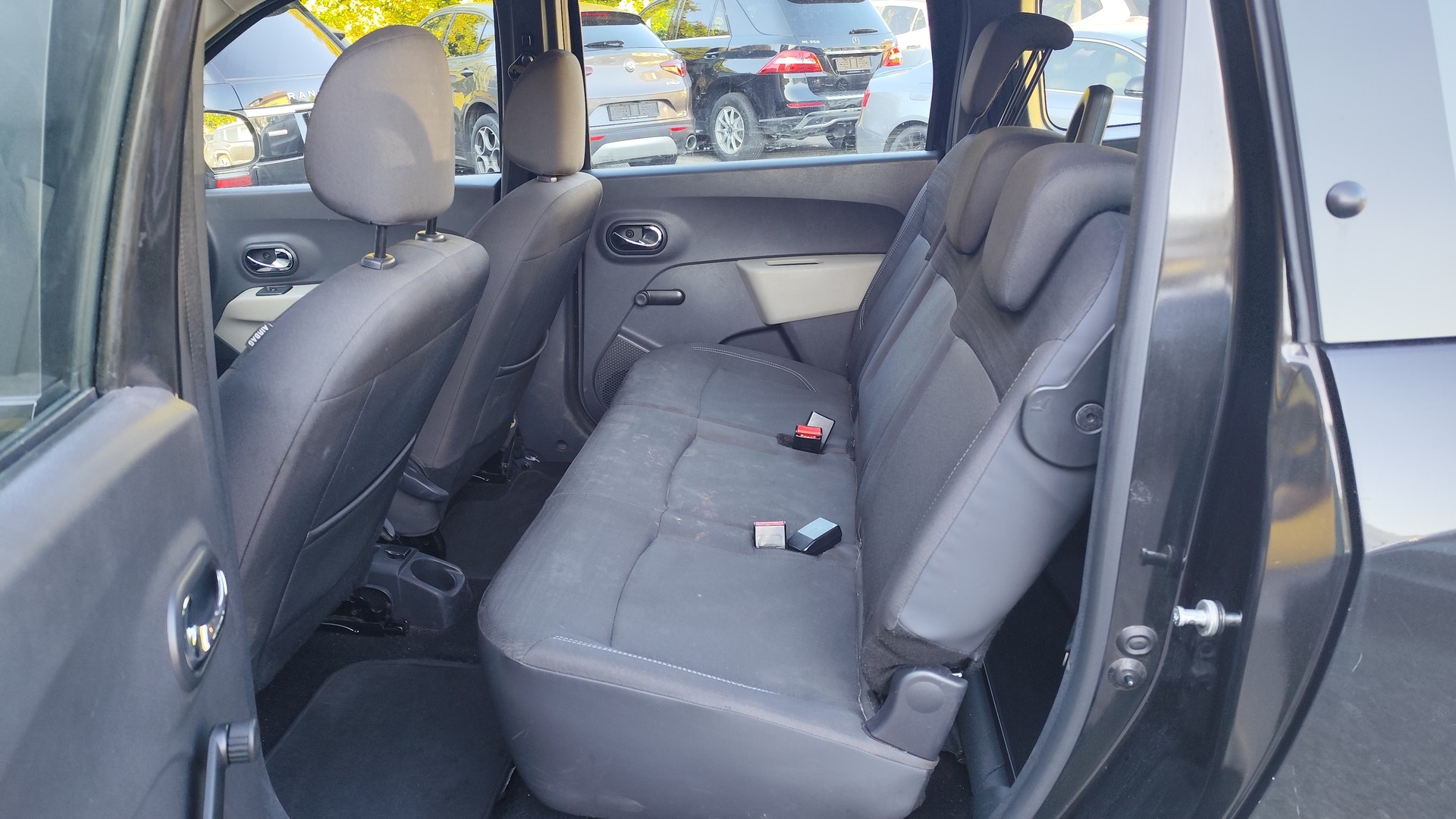 DACIA Lodgy 1.2 Turbo Ambiance 7PL-image-9
