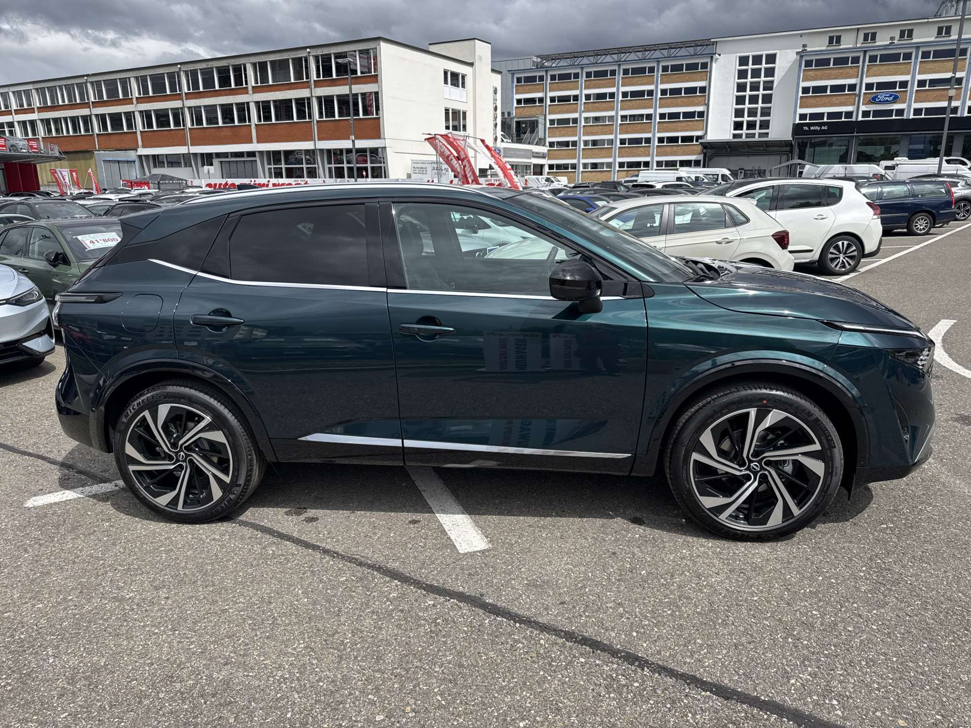 NISSAN Qashqai 1.3 DIG-T MHEV Tekna+ Xtronic-Automat-image-10