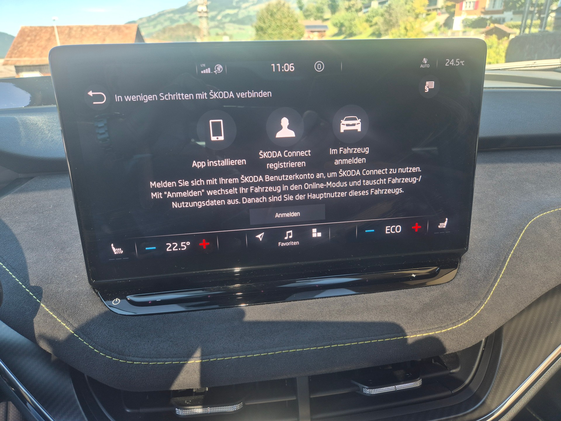 SKODA Enyaq Coupé RS iV 4x4-image-6