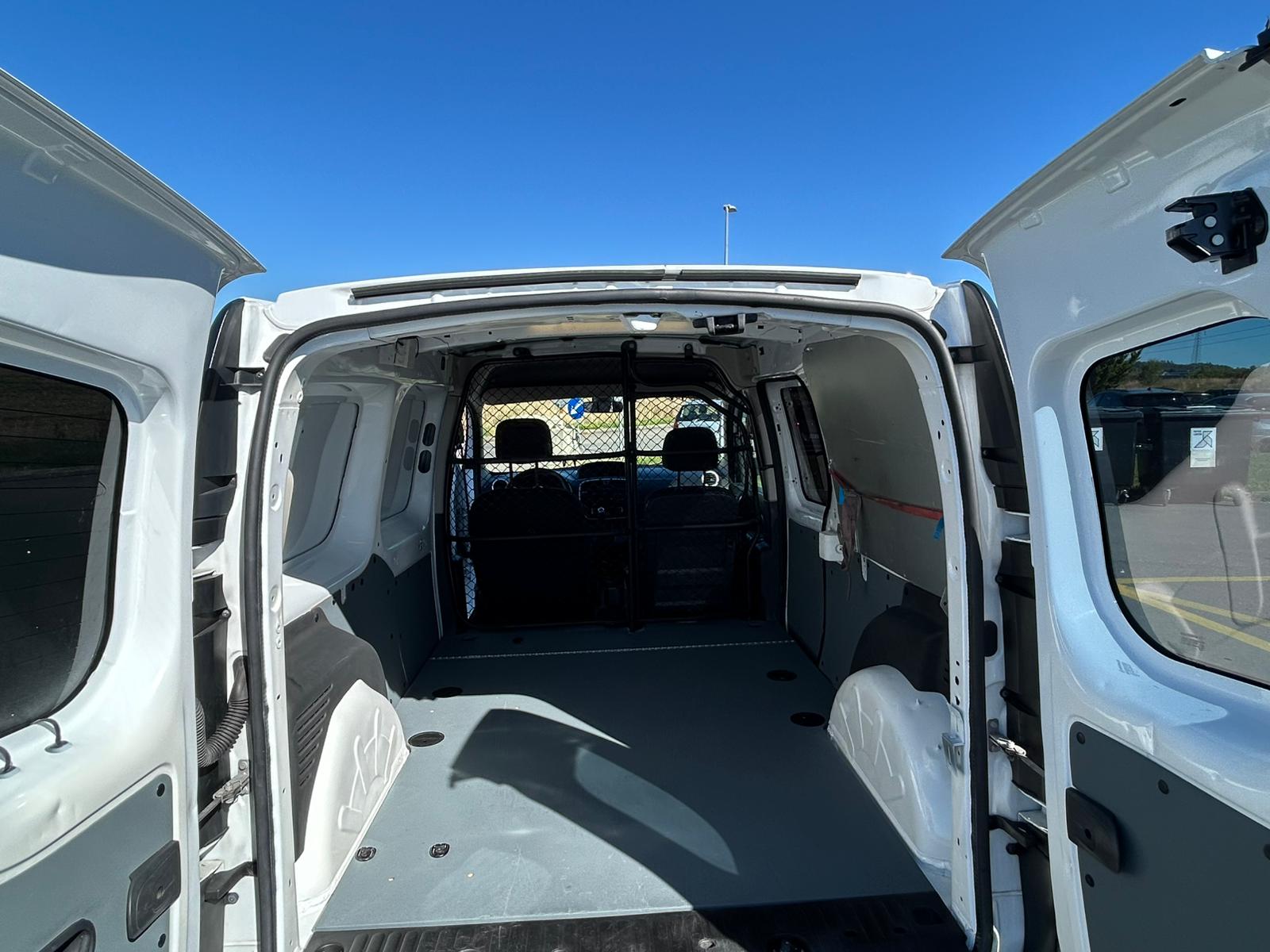 RENAULT Kangoo Maxi dCi 115 ENERGY Business 2 Pl./2 pl.-image-26