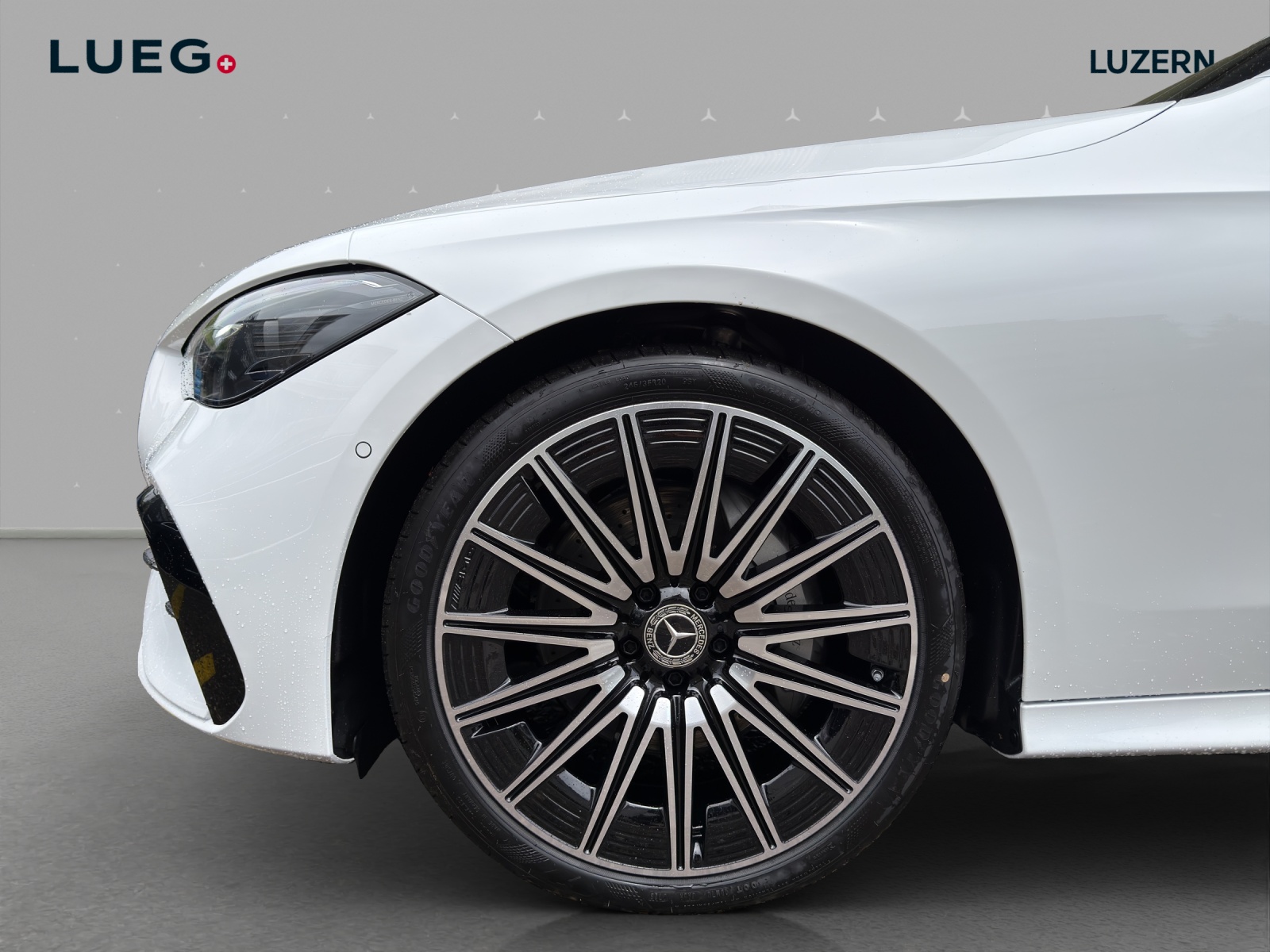 MERCEDES-BENZ CLE 200 Cabrio 4Matic 9G-Tronic-image-6