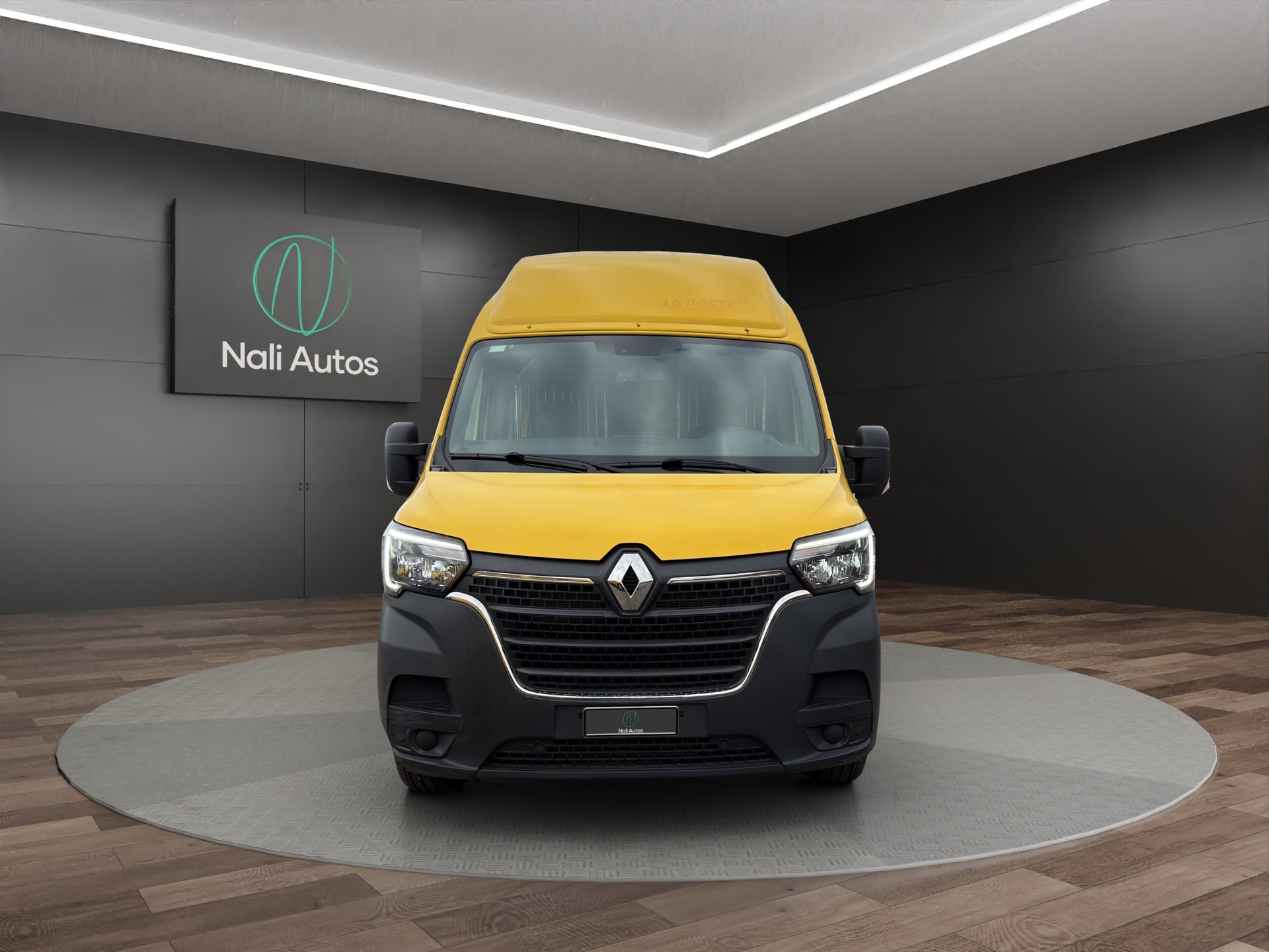 RENAULT Master T35 2.3dCi 135 L3H3-image-2