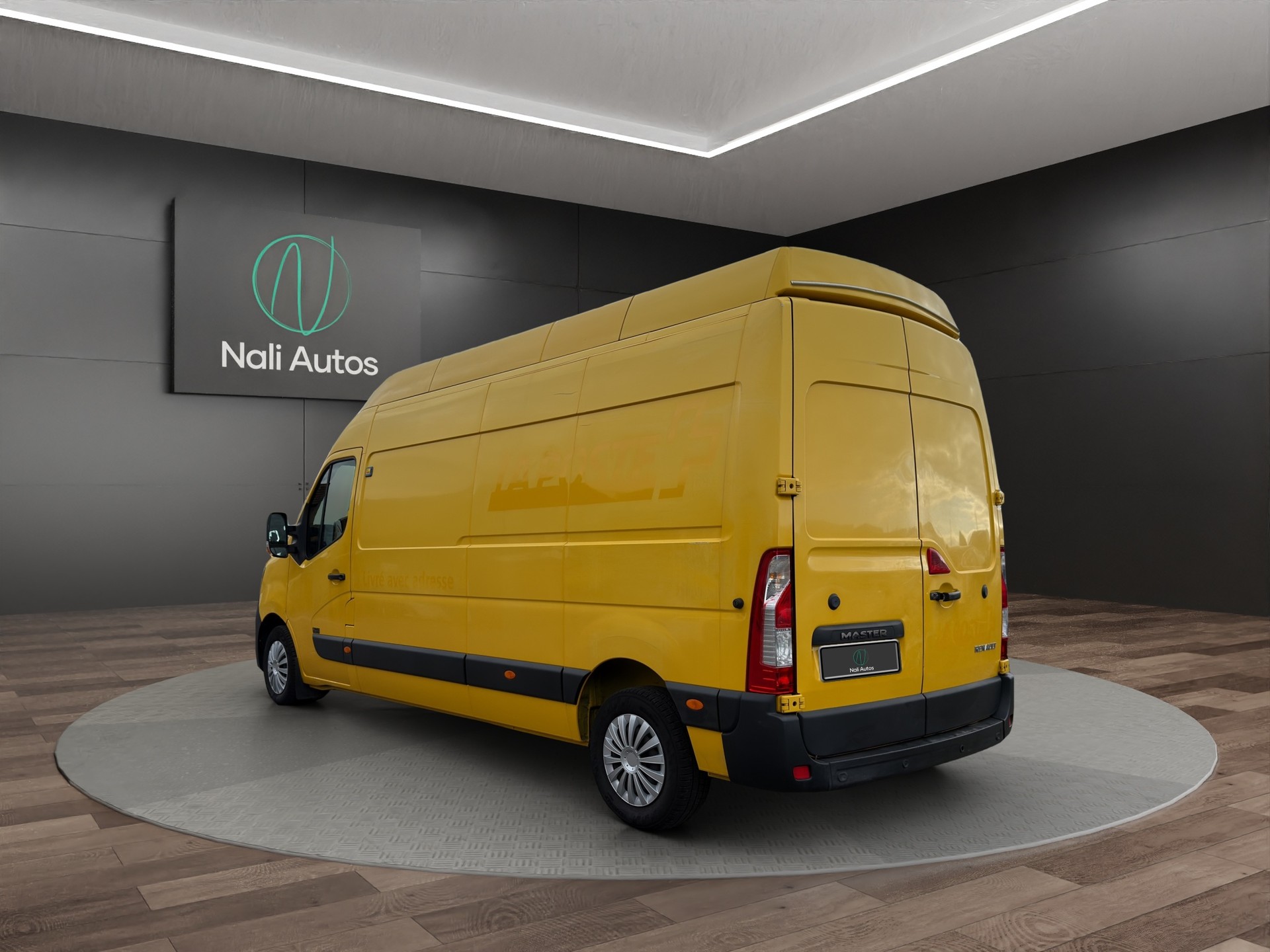 RENAULT Master T35 2.3dCi 135 L3H3-image-4