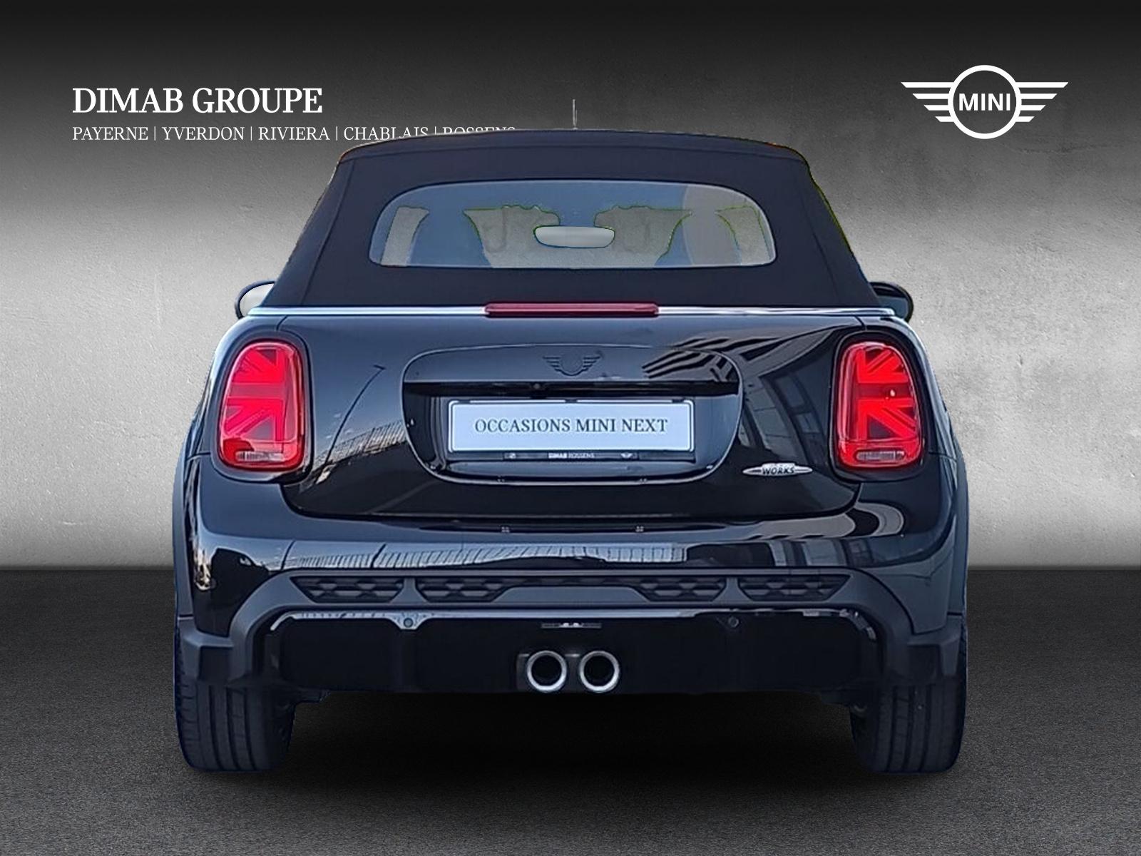 MINI John Cooper Works Cabrio F57 2.0i (CH)-image-3