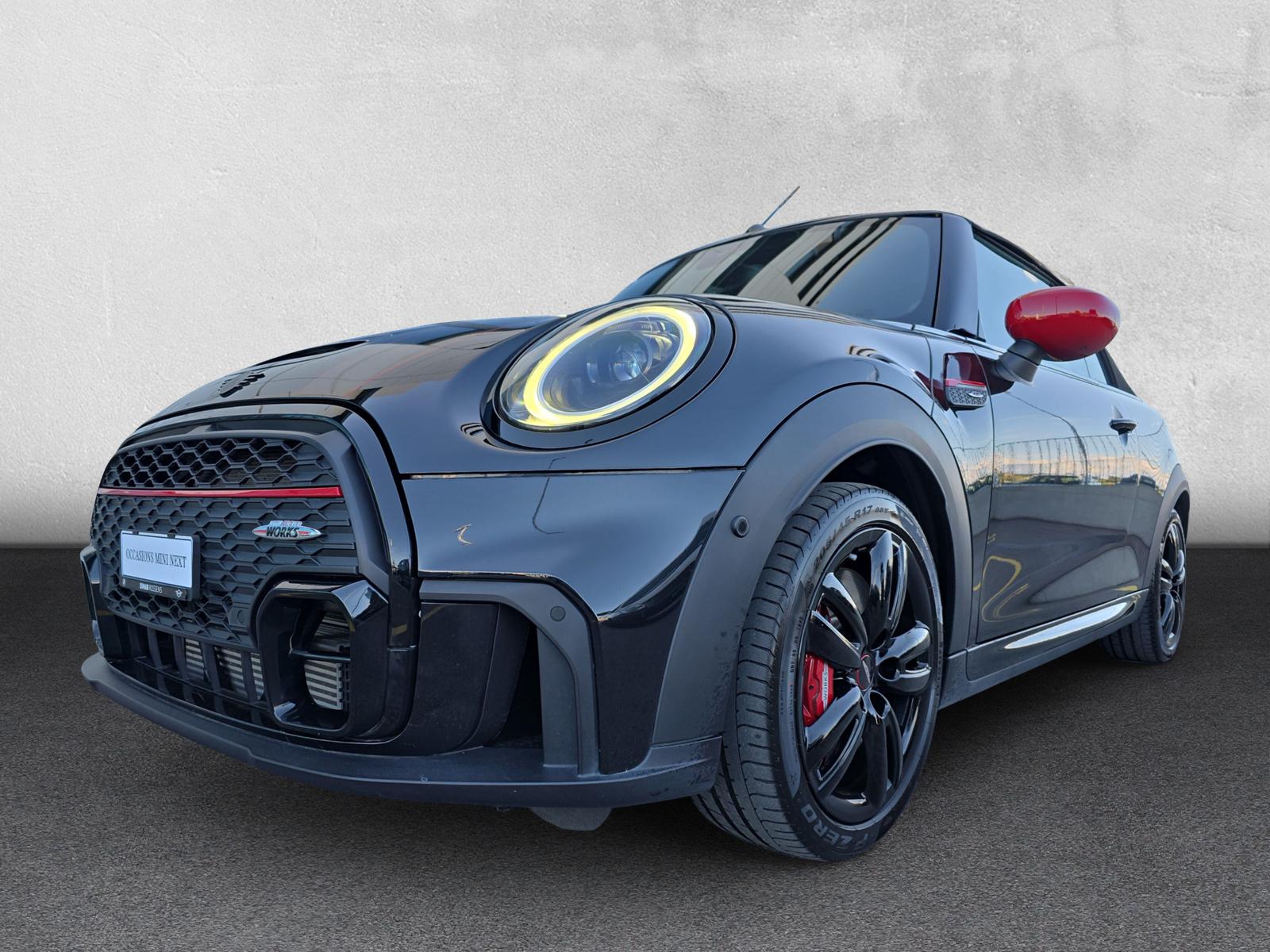 MINI John Cooper Works Cabrio F57 2.0i (CH)-image-8