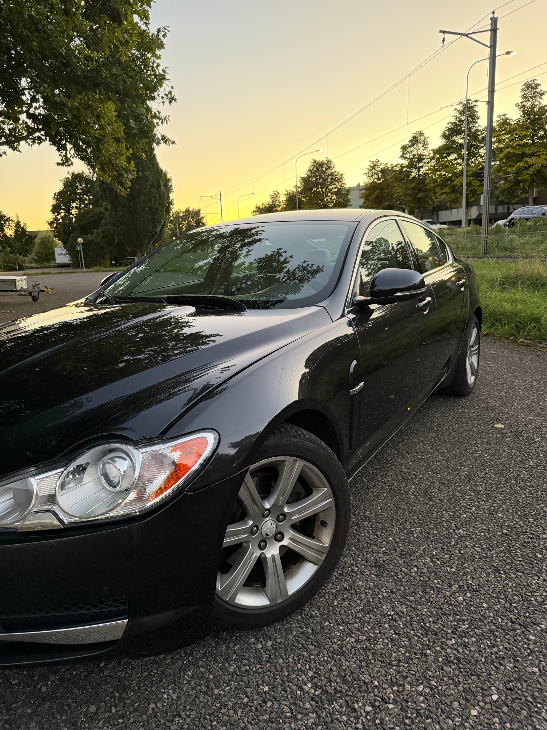 JAGUAR XF 3.0d V6 Prem. Luxury-image-7