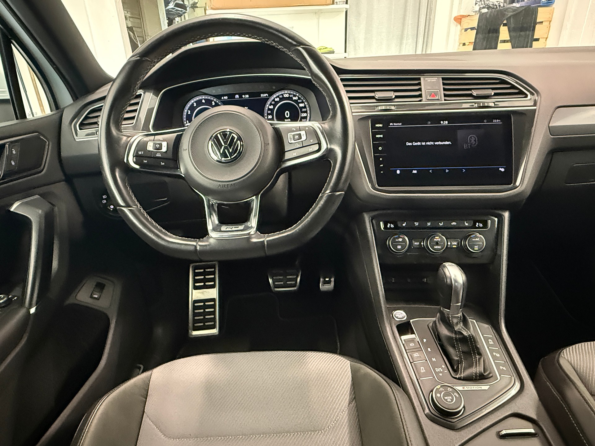 VW Tiguan 2.0TSI R-Line 4Motion DSG Ab 220.- pro Monat-image-13