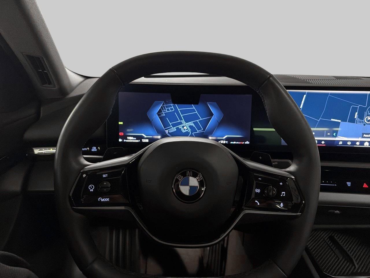 BMW 520d xDrive Limousine-image-15