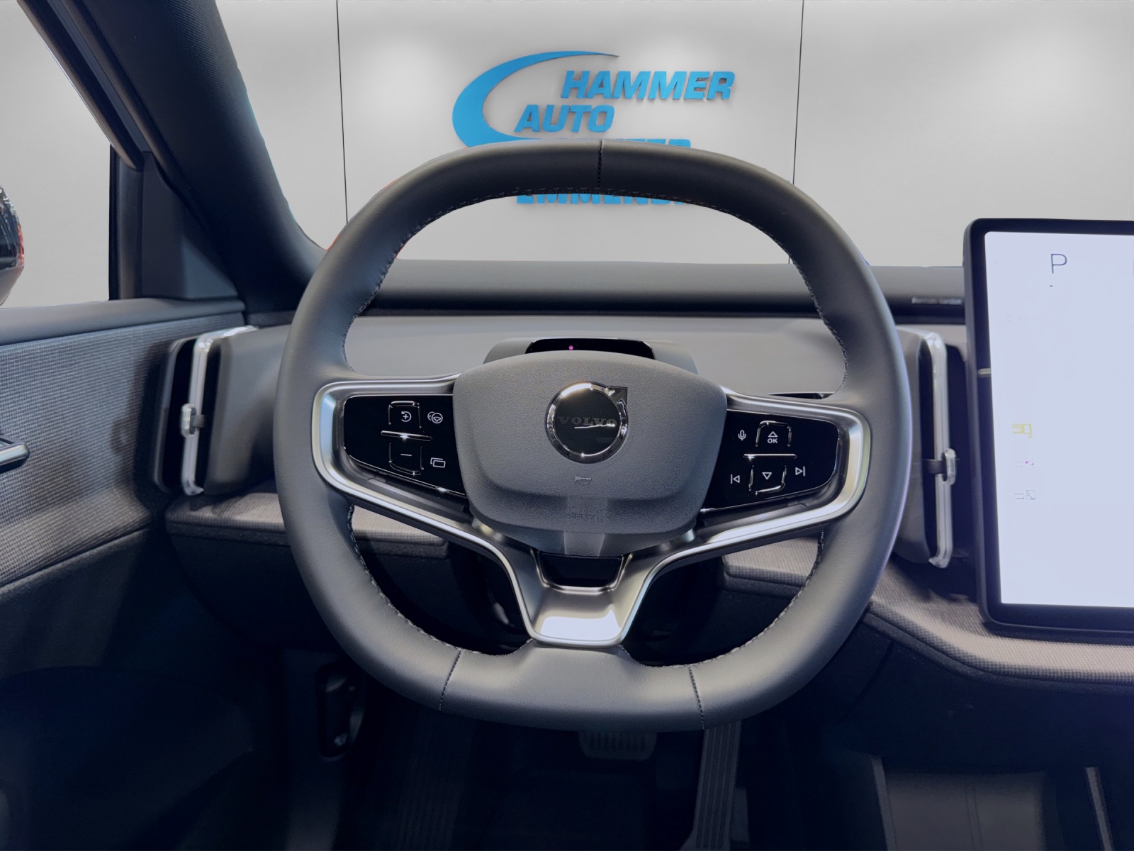 VOLVO EX30 E60 Twin Ultra Performance AWD-image-7