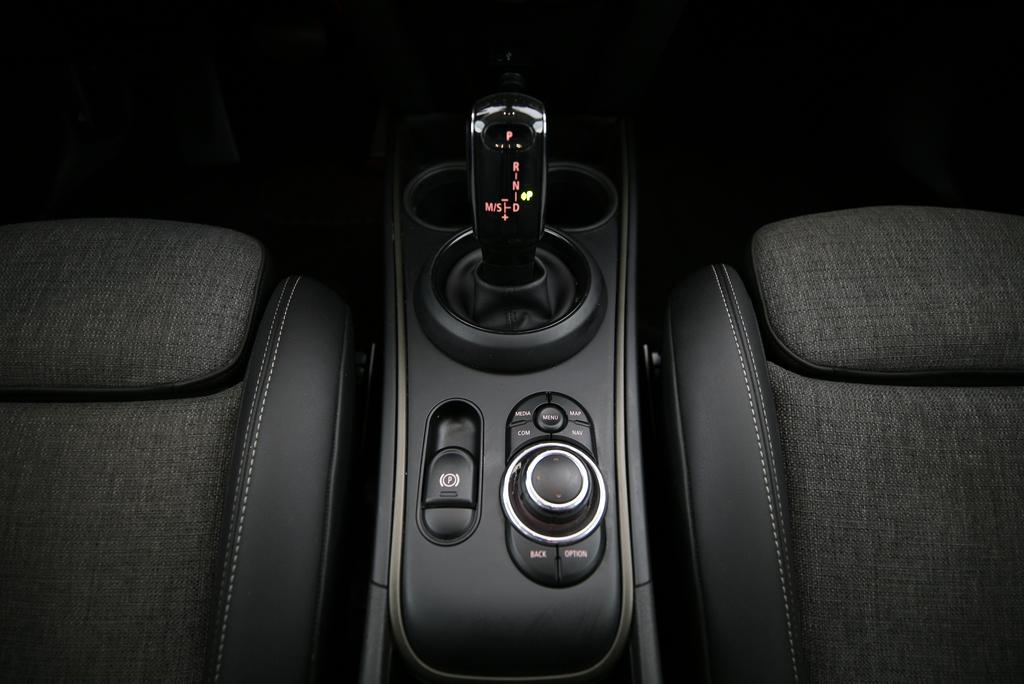 MINI Countryman F60 2.0i Cooper S ALL4-image-10