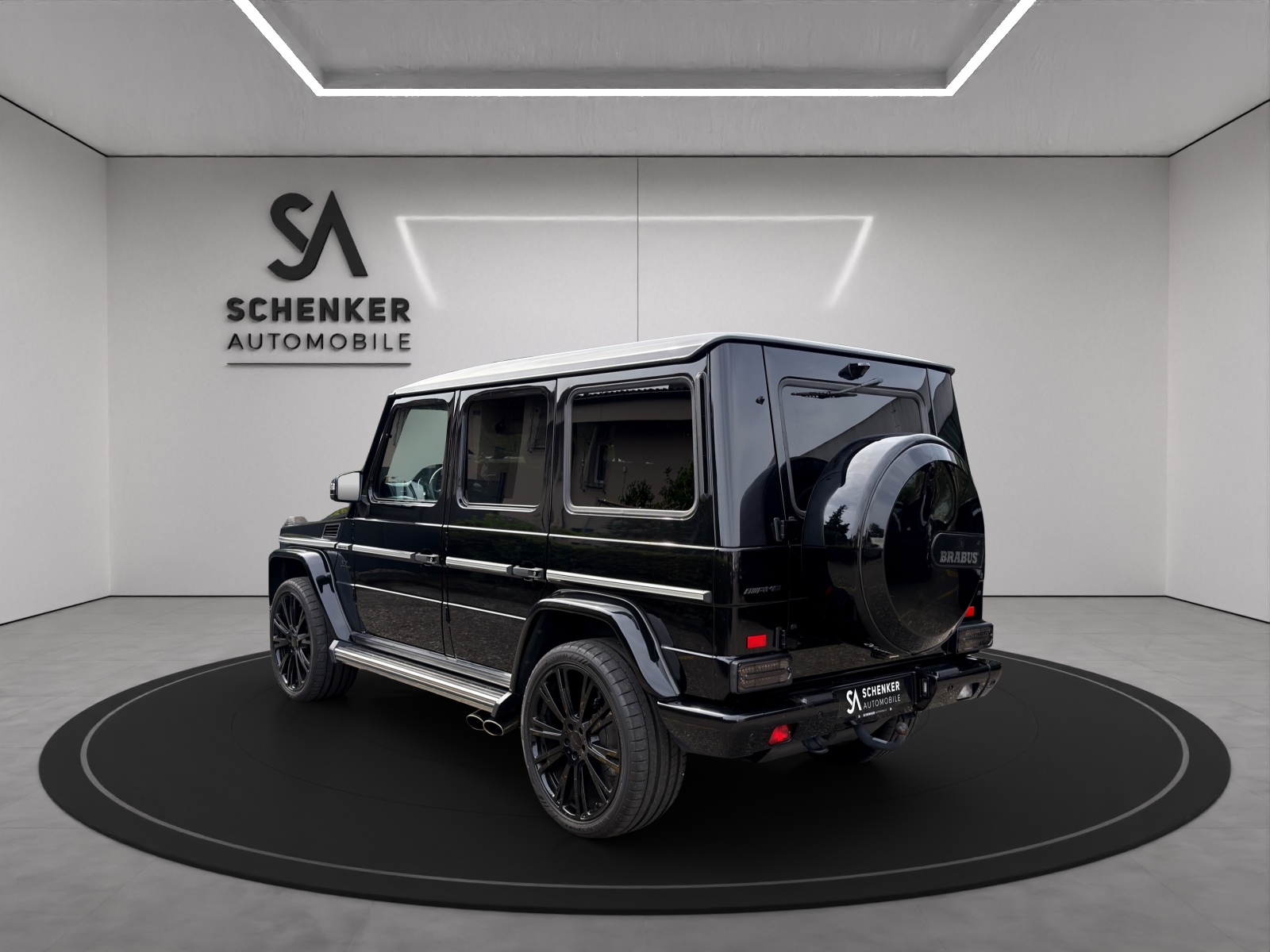 MERCEDES-BENZ G 63 AMG Automatic-image-2
