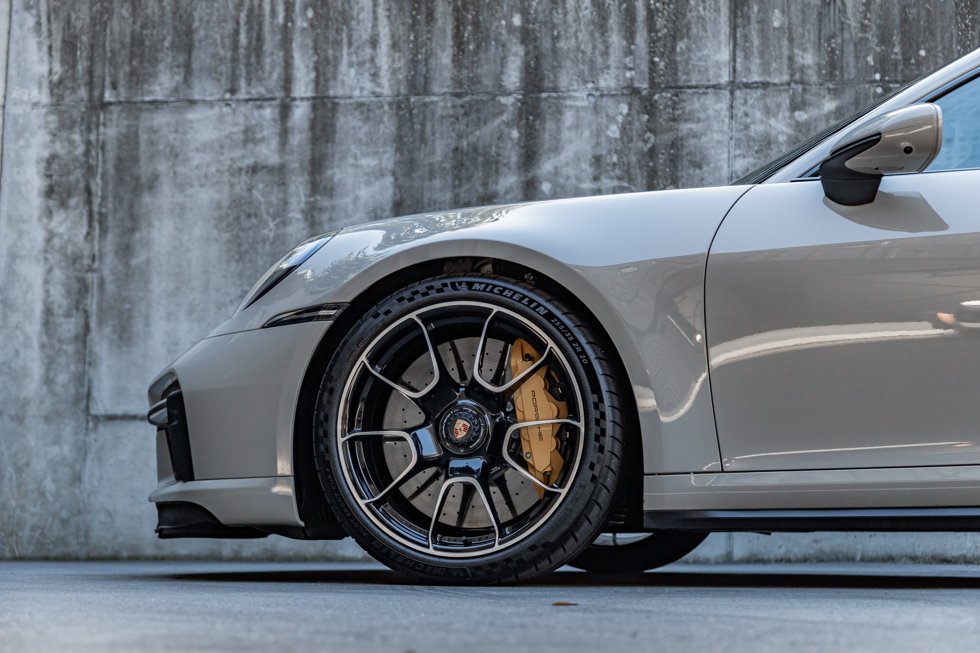 PORSCHE 911 Turbo S PDK-image-2