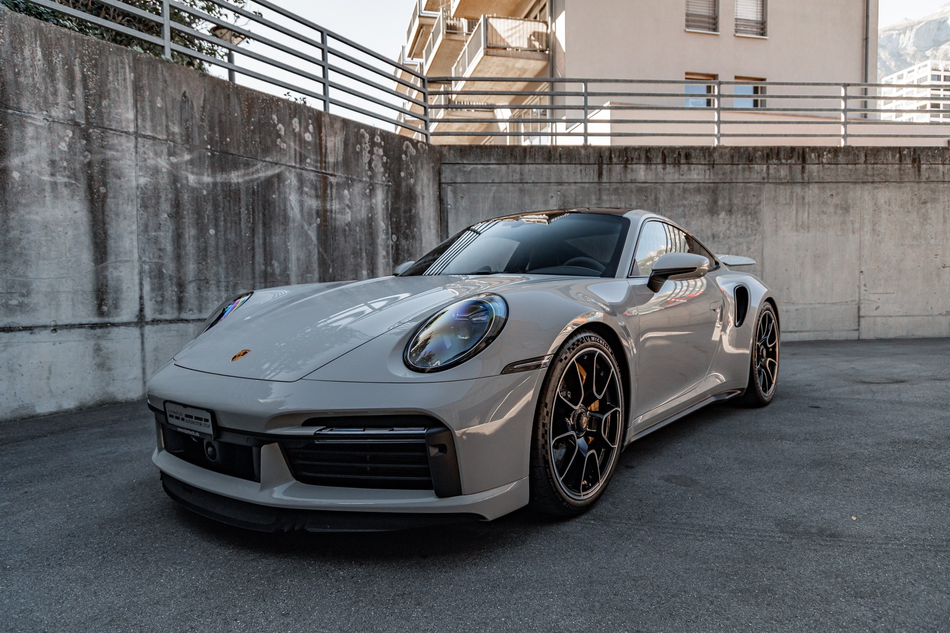 PORSCHE 911 Turbo S PDK-image-3