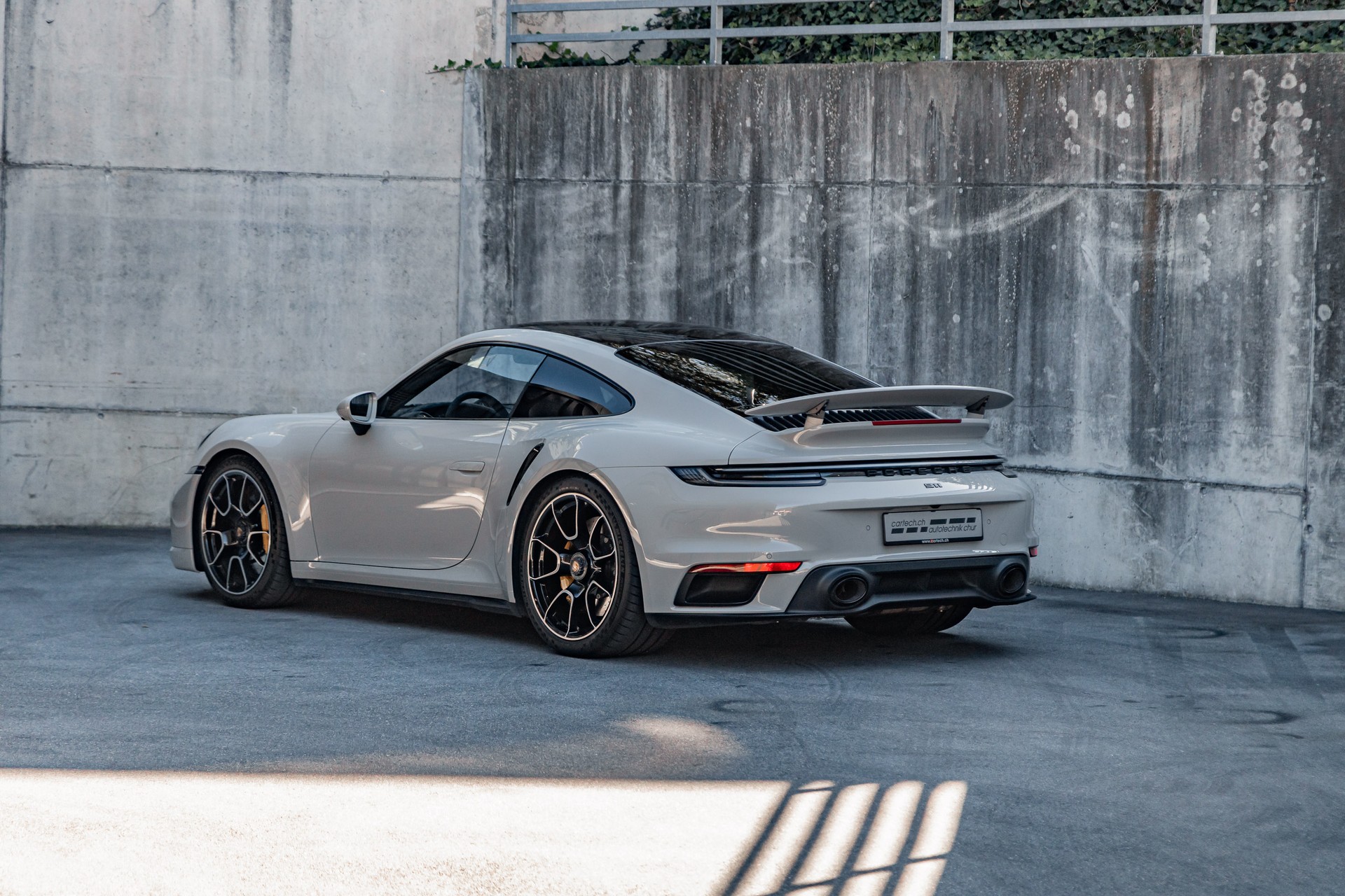 PORSCHE 911 Turbo S PDK-image-6