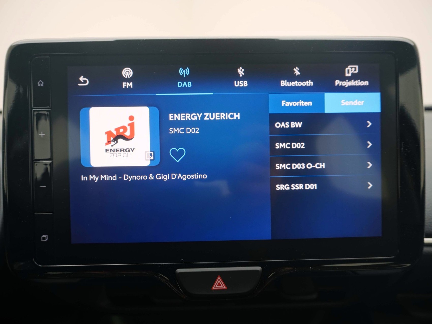 MAZDA 2 1.5 Hybrid Exclusive-Line-image-11