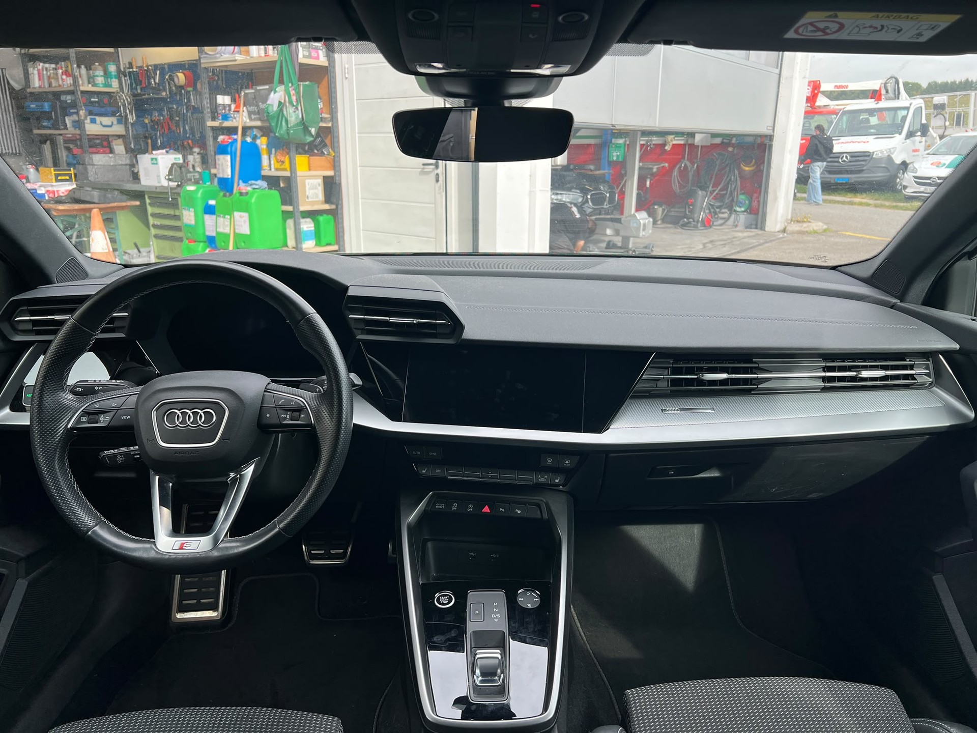AUDI AUDI A3 Sportback 35 TFSI S line Attraction S-tronic-image-3