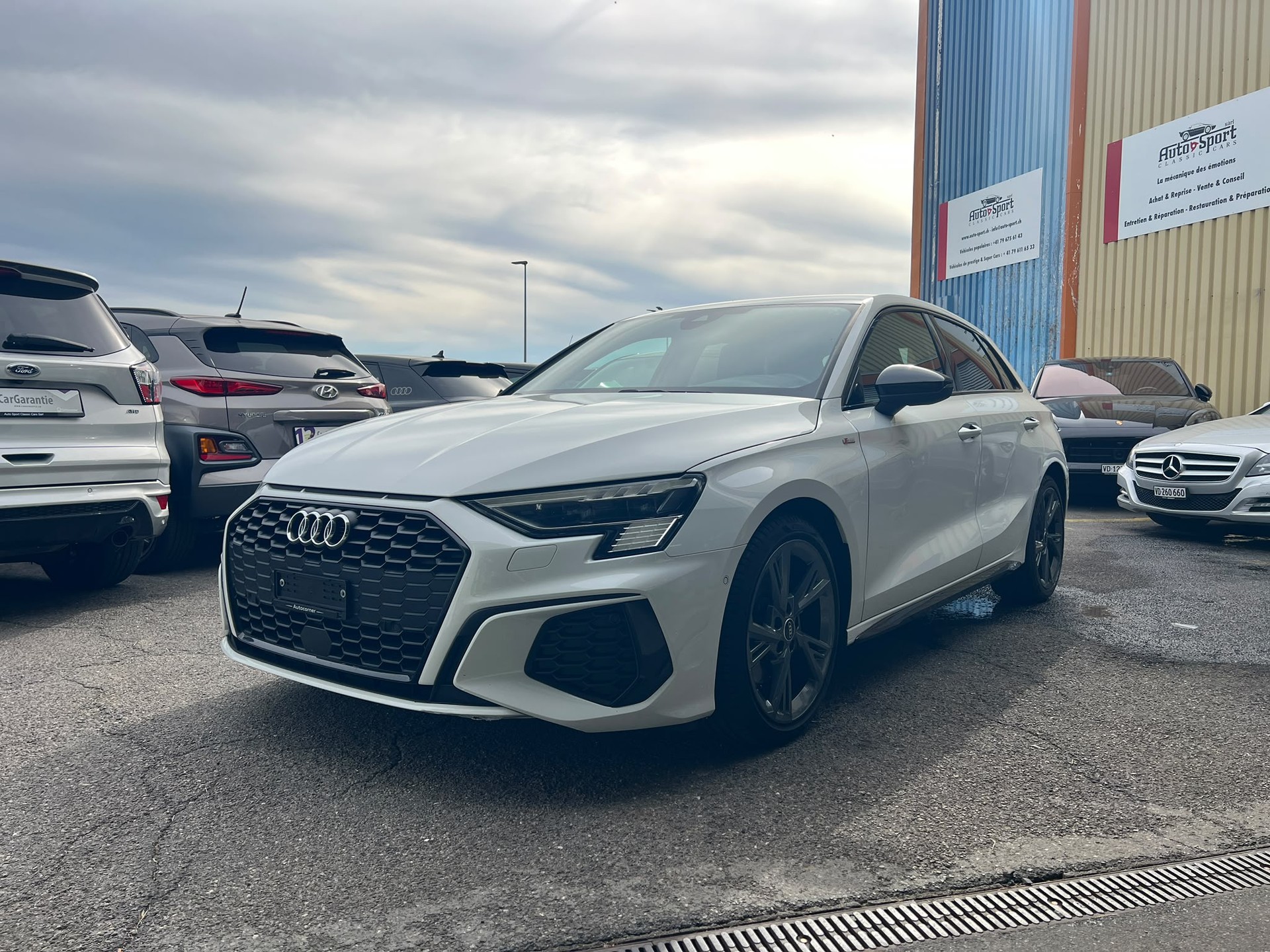AUDI AUDI A3 Sportback 35 TFSI S line Attraction S-tronic-image-0