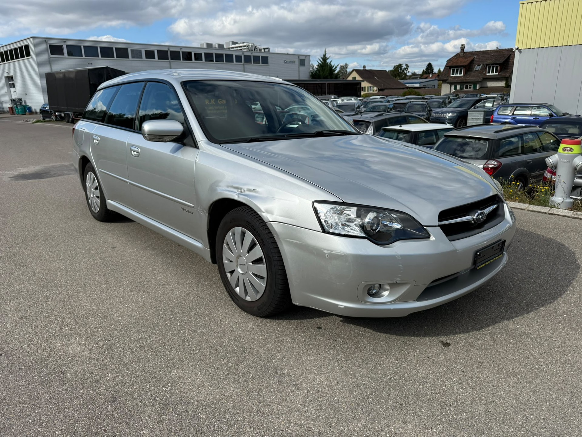SUBARU Legacy 2.0R AWD Swiss-image-2