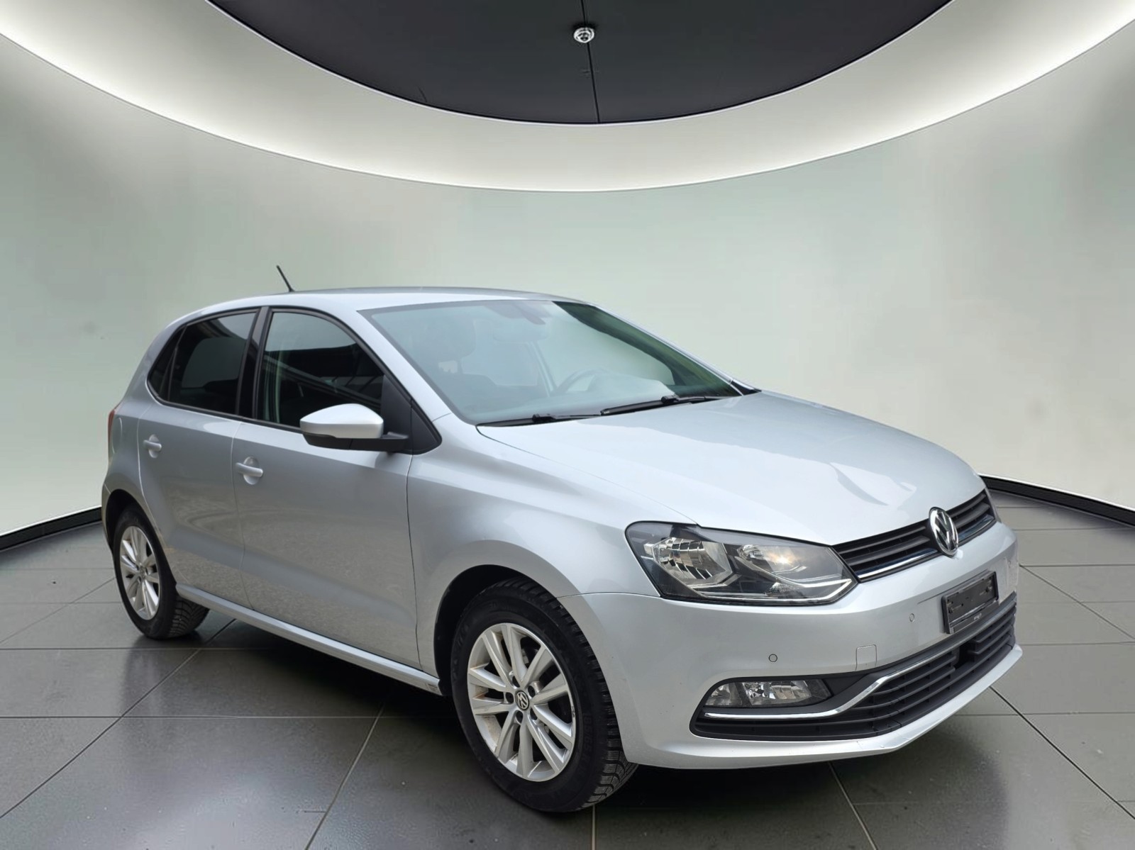 VW Polo 1.2 TSI BMT Comfortline-image-2
