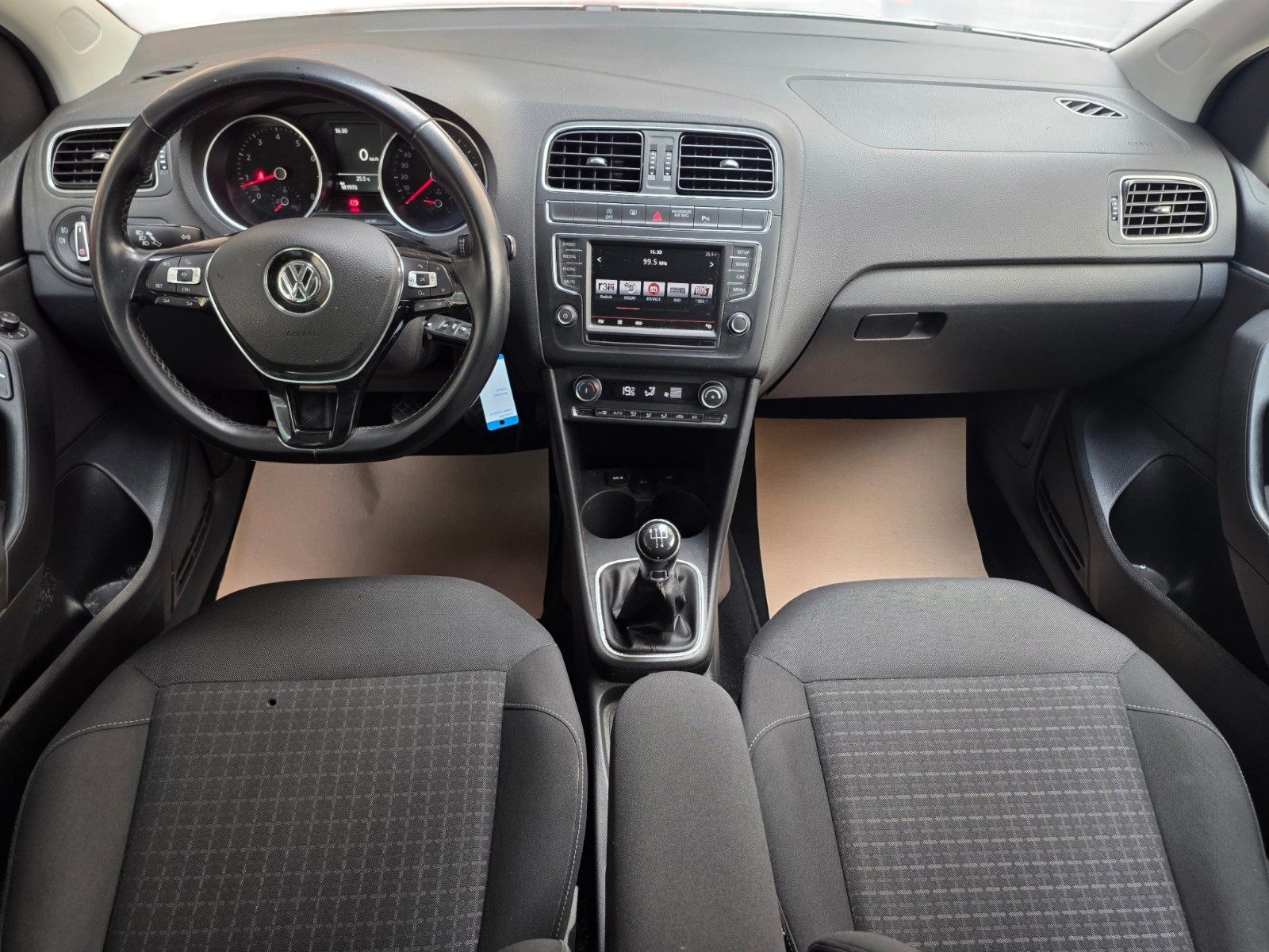 VW Polo 1.2 TSI BMT Comfortline-image-9