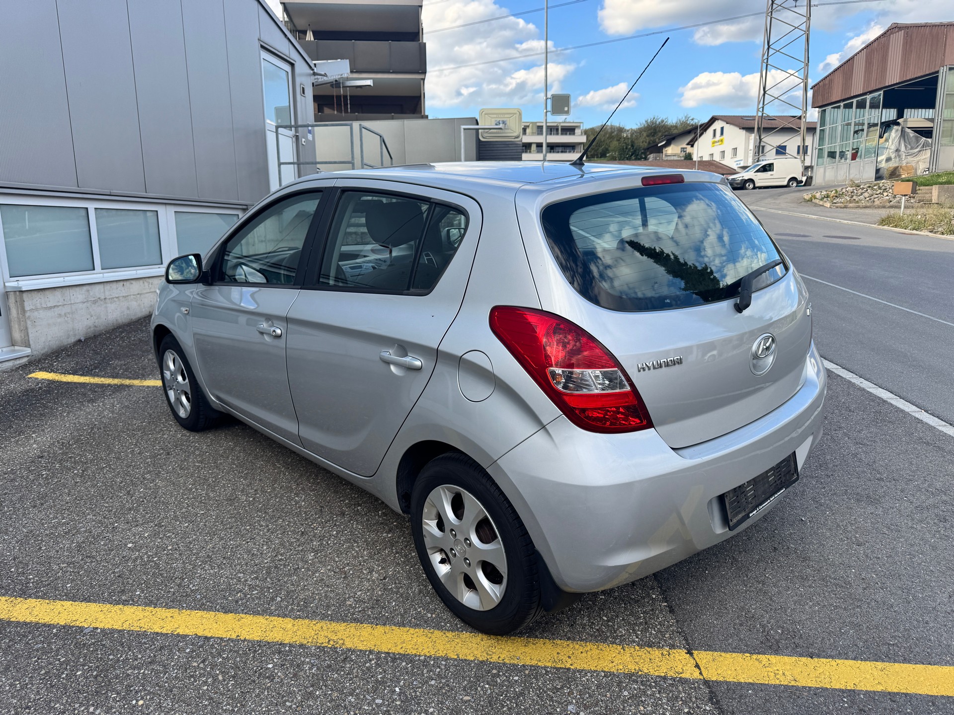 HYUNDAI i20 1.2 Comfort-image-3