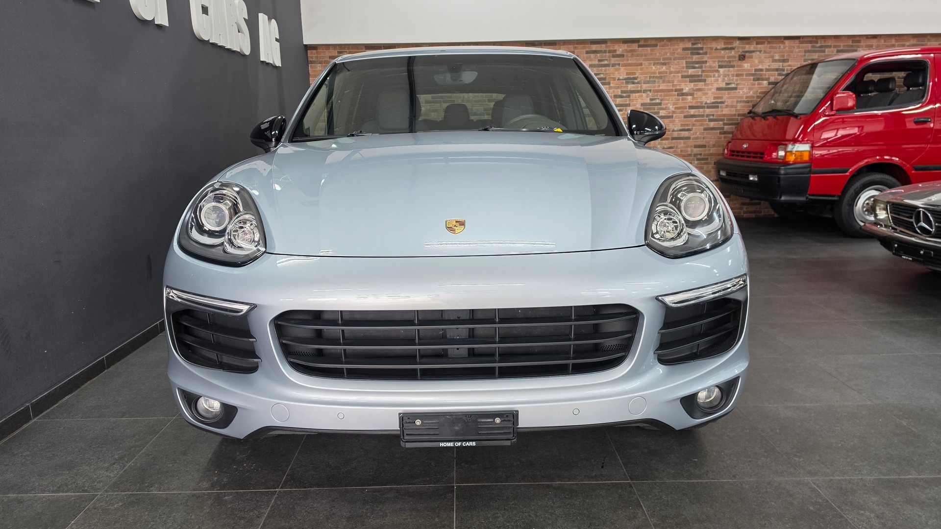 PORSCHE Cayenne-image-14