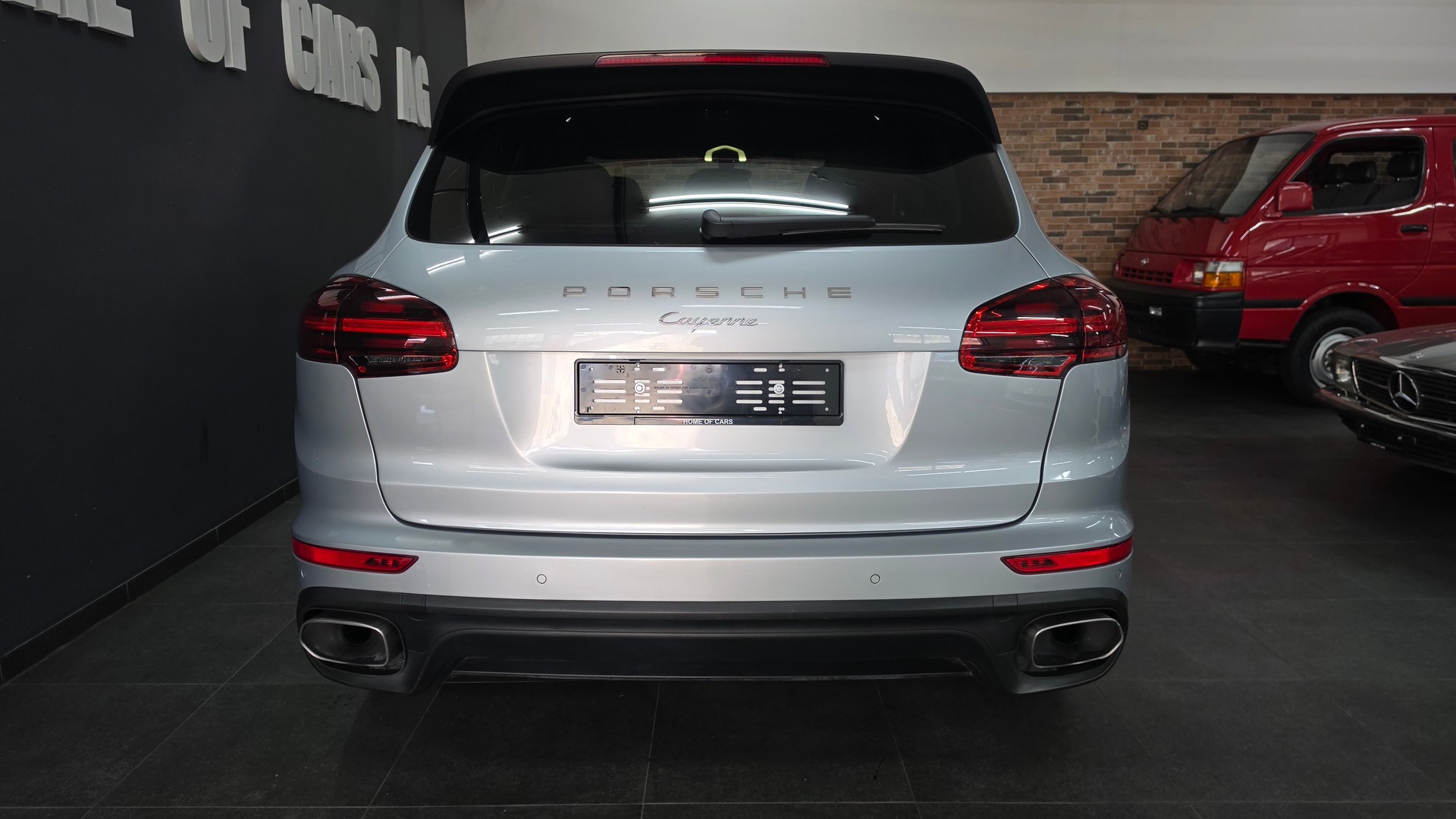 PORSCHE Cayenne-image-8