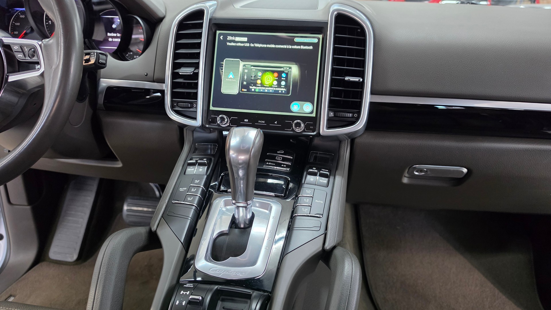 PORSCHE Cayenne-image-20