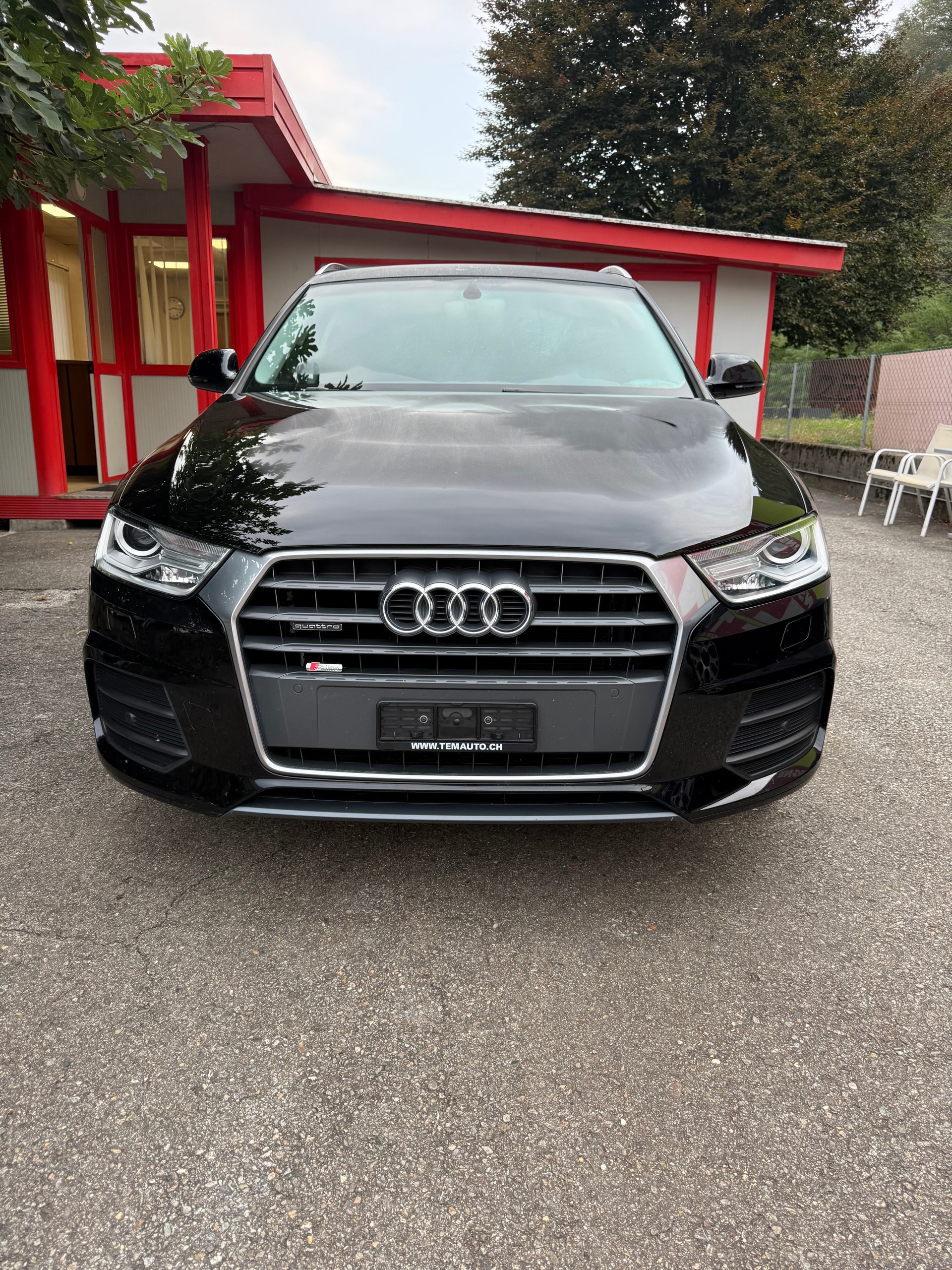 AUDI Q3 2.0 TDI sport quattro S-tronic-image-0