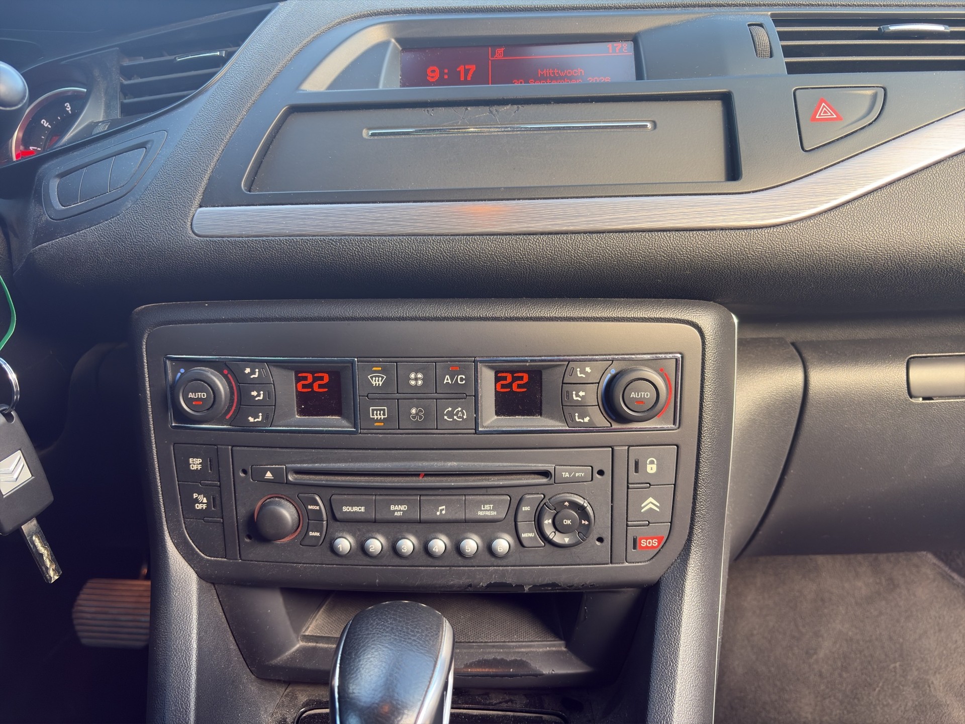 CITROEN C5 Tourer 1.6 THP 155 Exclusive-image-15