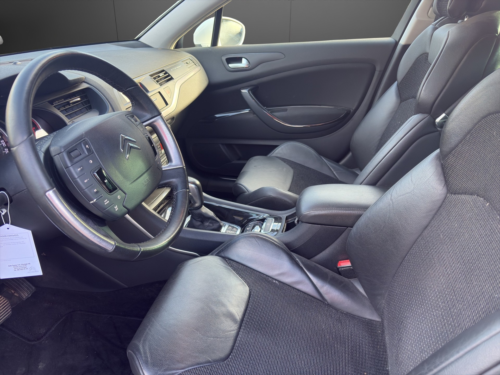 CITROEN C5 Tourer 1.6 THP 155 Exclusive-image-2