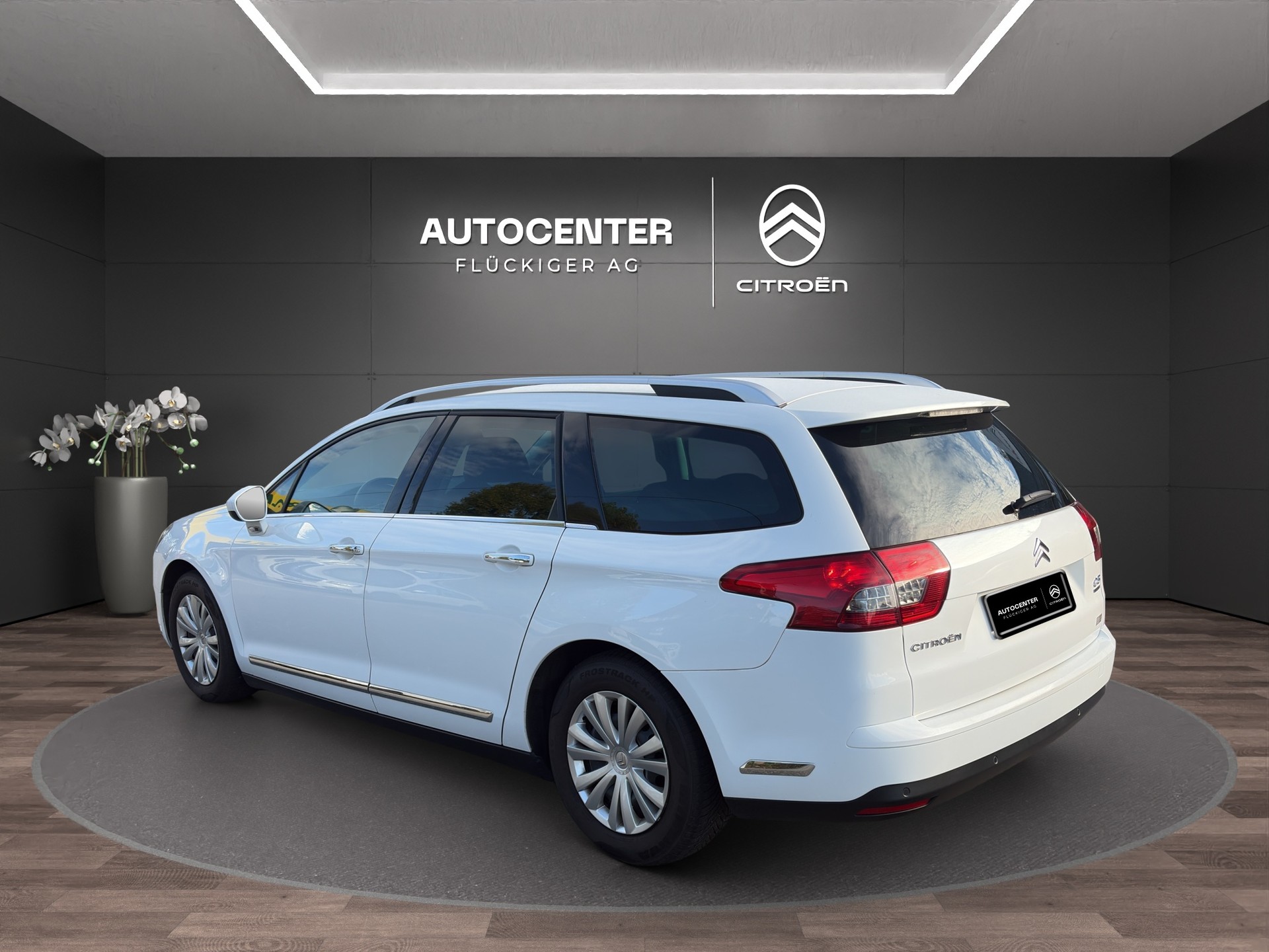 CITROEN C5 Tourer 1.6 THP 155 Exclusive-image-1