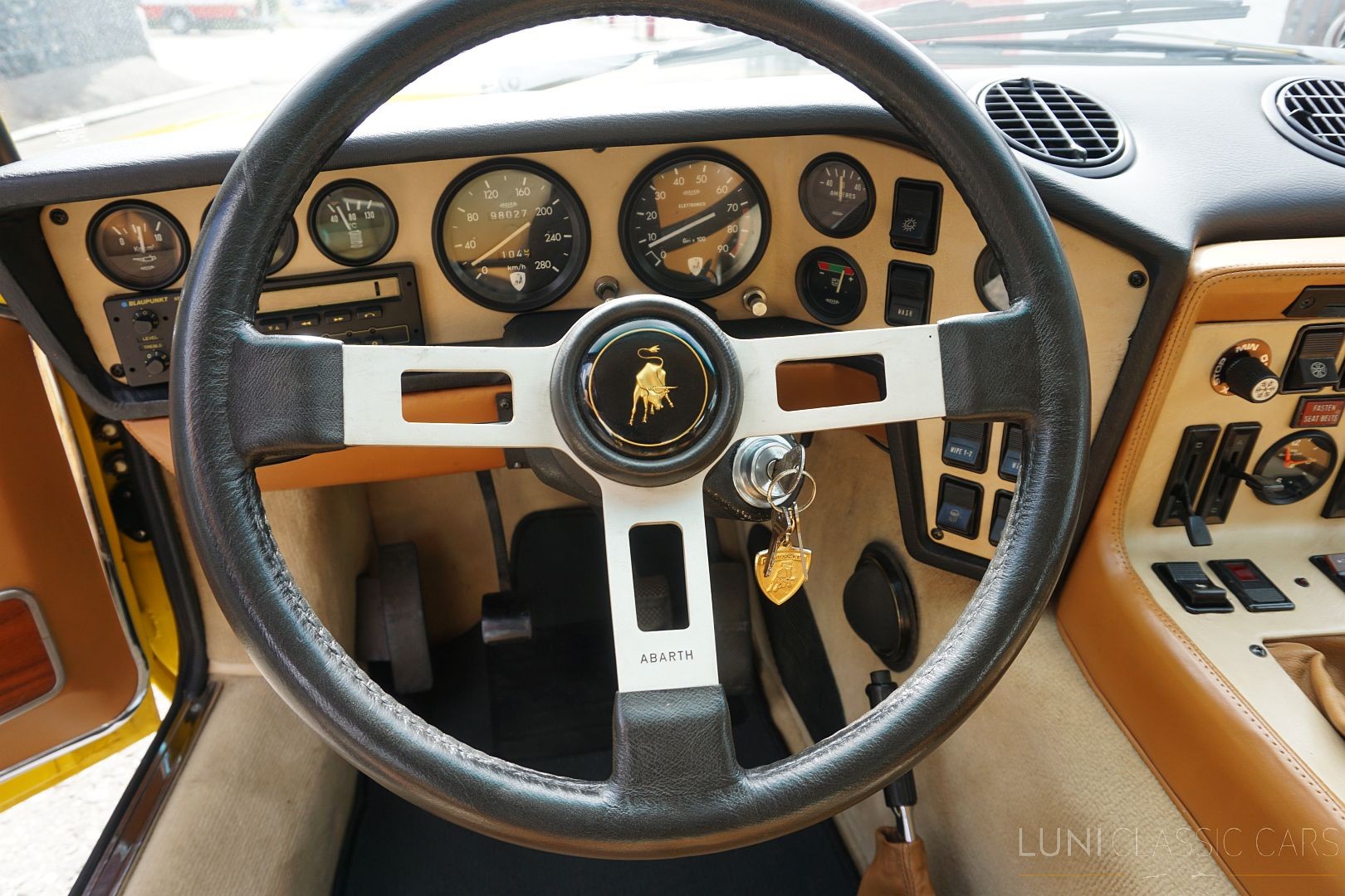 LAMBORGHINI Espada 400 GT-image-22