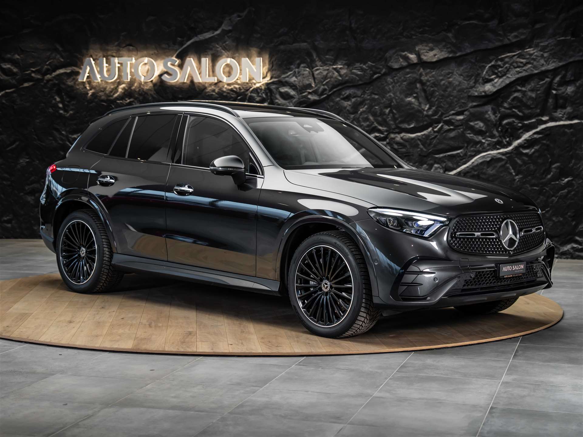 MERCEDES-BENZ GLC 300 4Matic AMG Line 9G-Tronic *Facelift*Werksgarantie*Panorama*Digital Light*-image-6