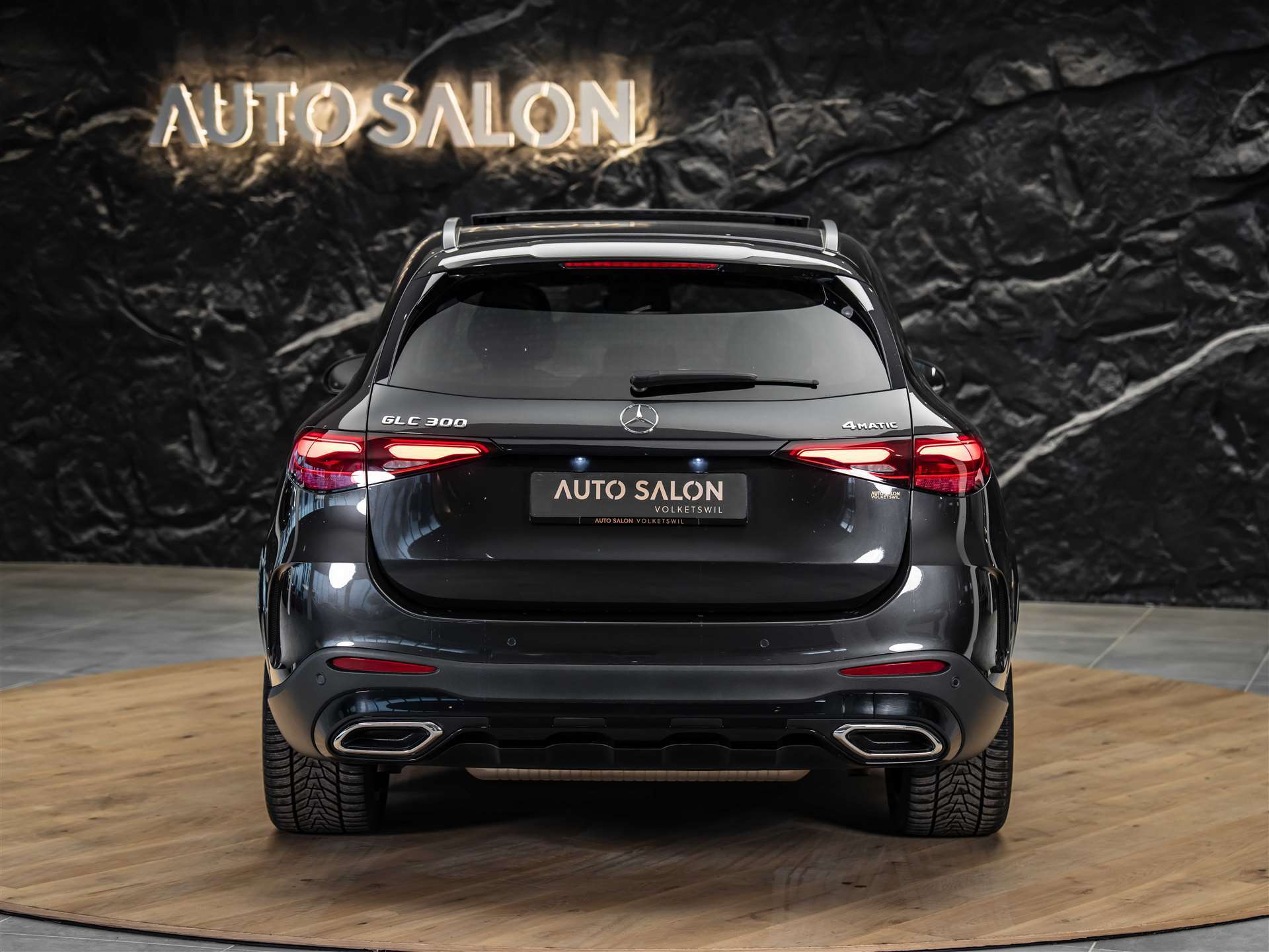 MERCEDES-BENZ GLC 300 4Matic AMG Line 9G-Tronic *Facelift*Werksgarantie*Panorama*Digital Light*-showroom-element-3