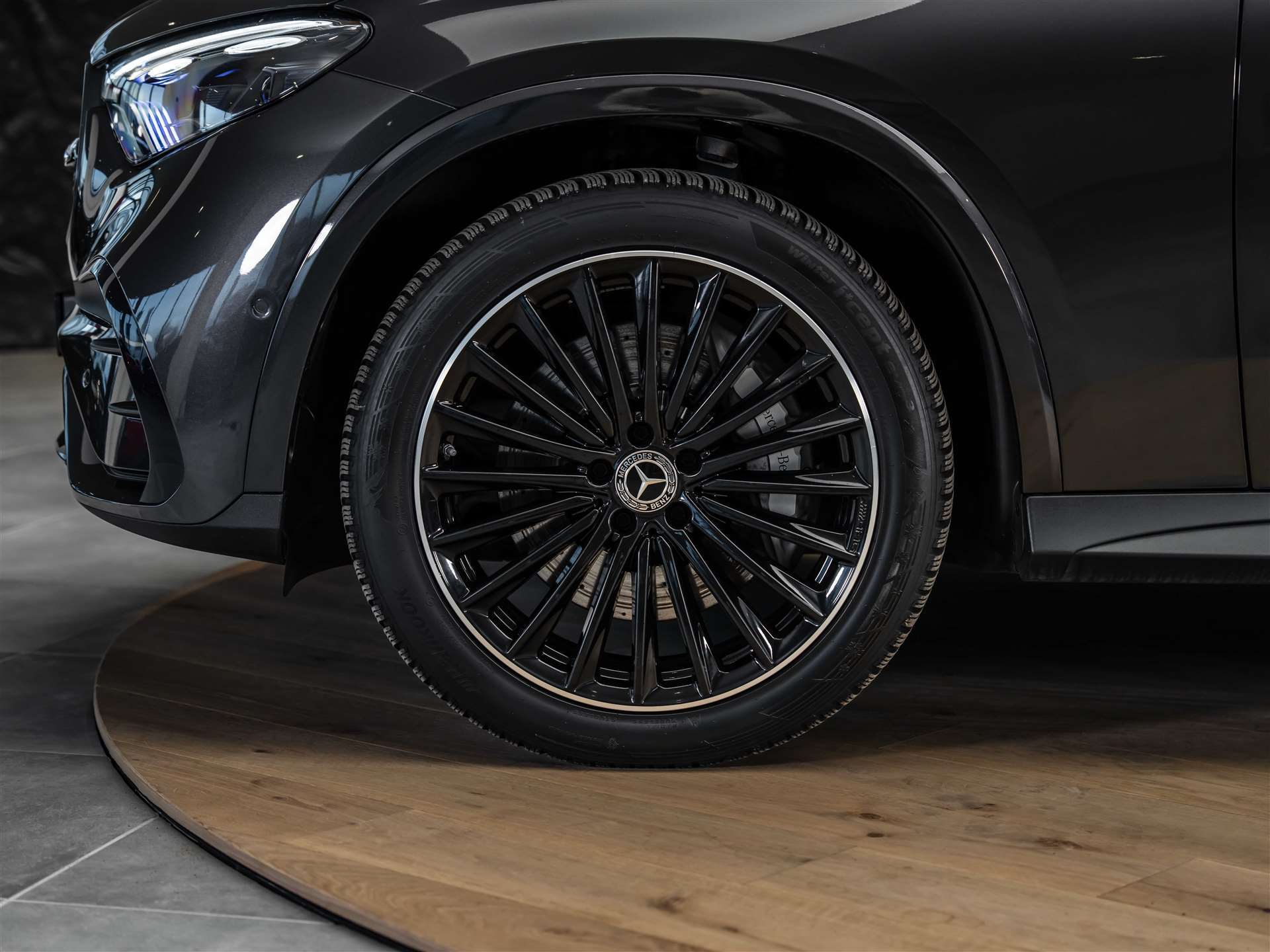 MERCEDES-BENZ GLC 300 4Matic AMG Line 9G-Tronic *Facelift*Werksgarantie*Panorama*Digital Light*-image-20