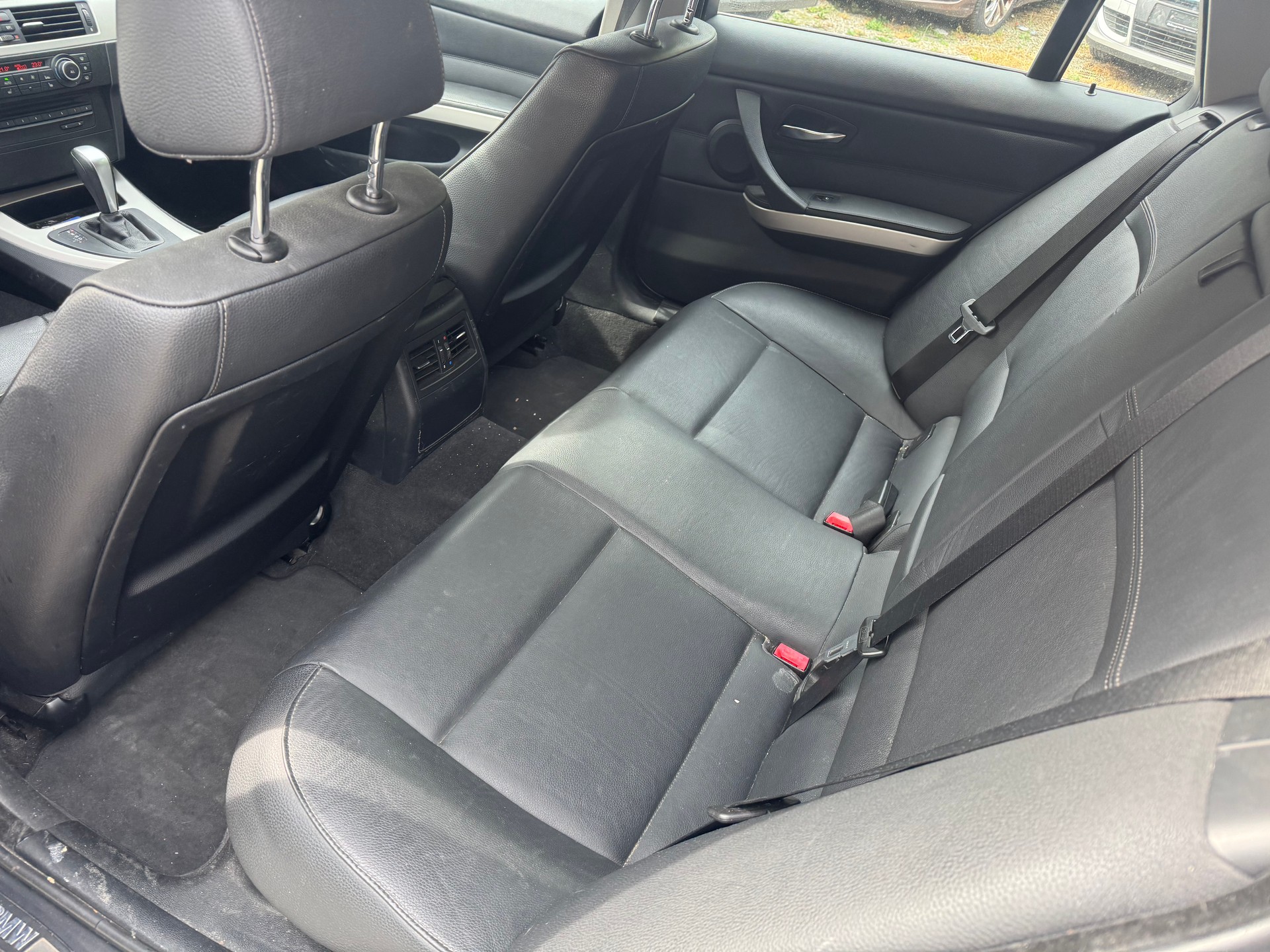 BMW 325i Touring more4you Steptronic-image-9