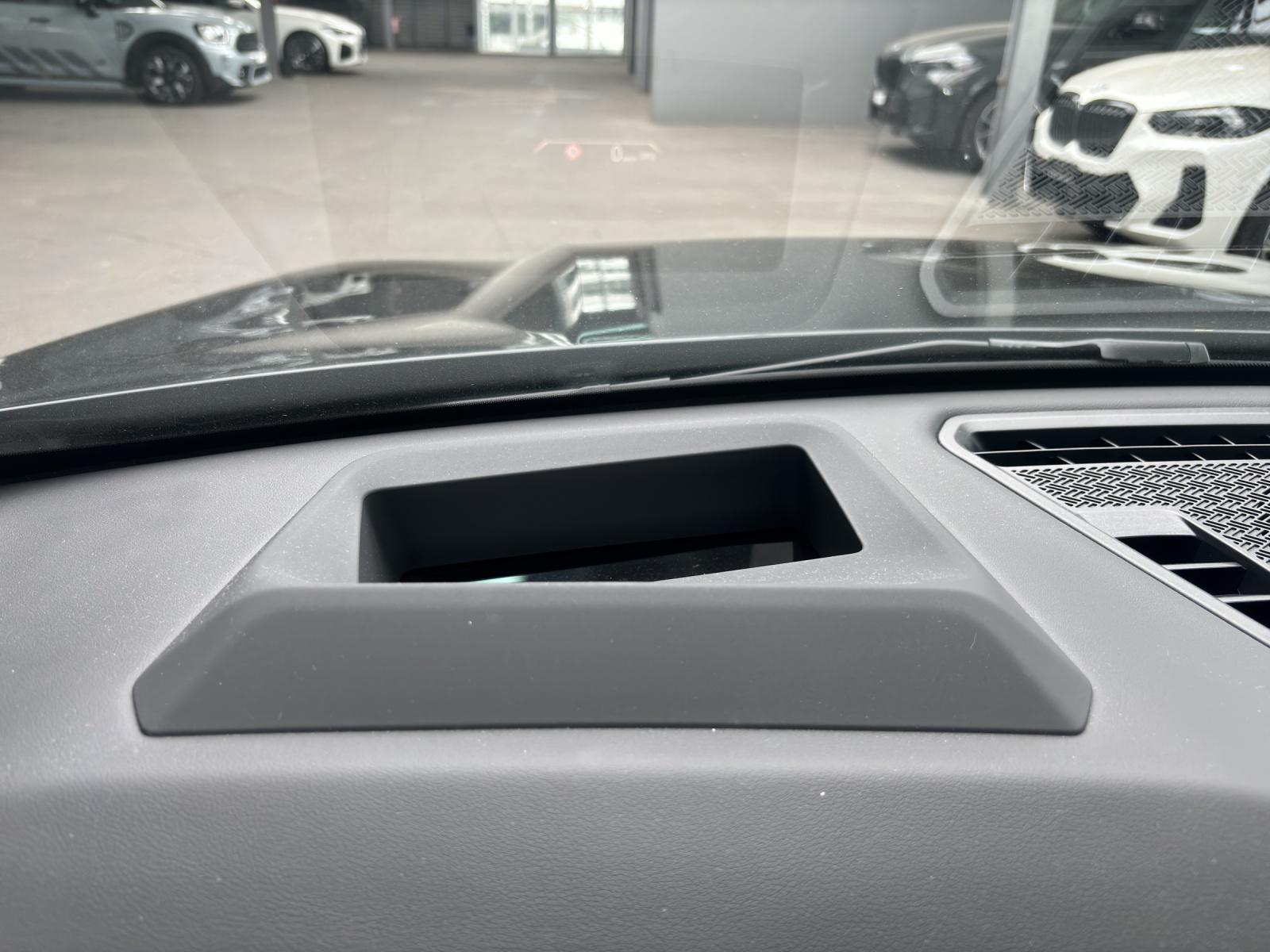 BMW X1 U11 23d xDrive paddles-image-15