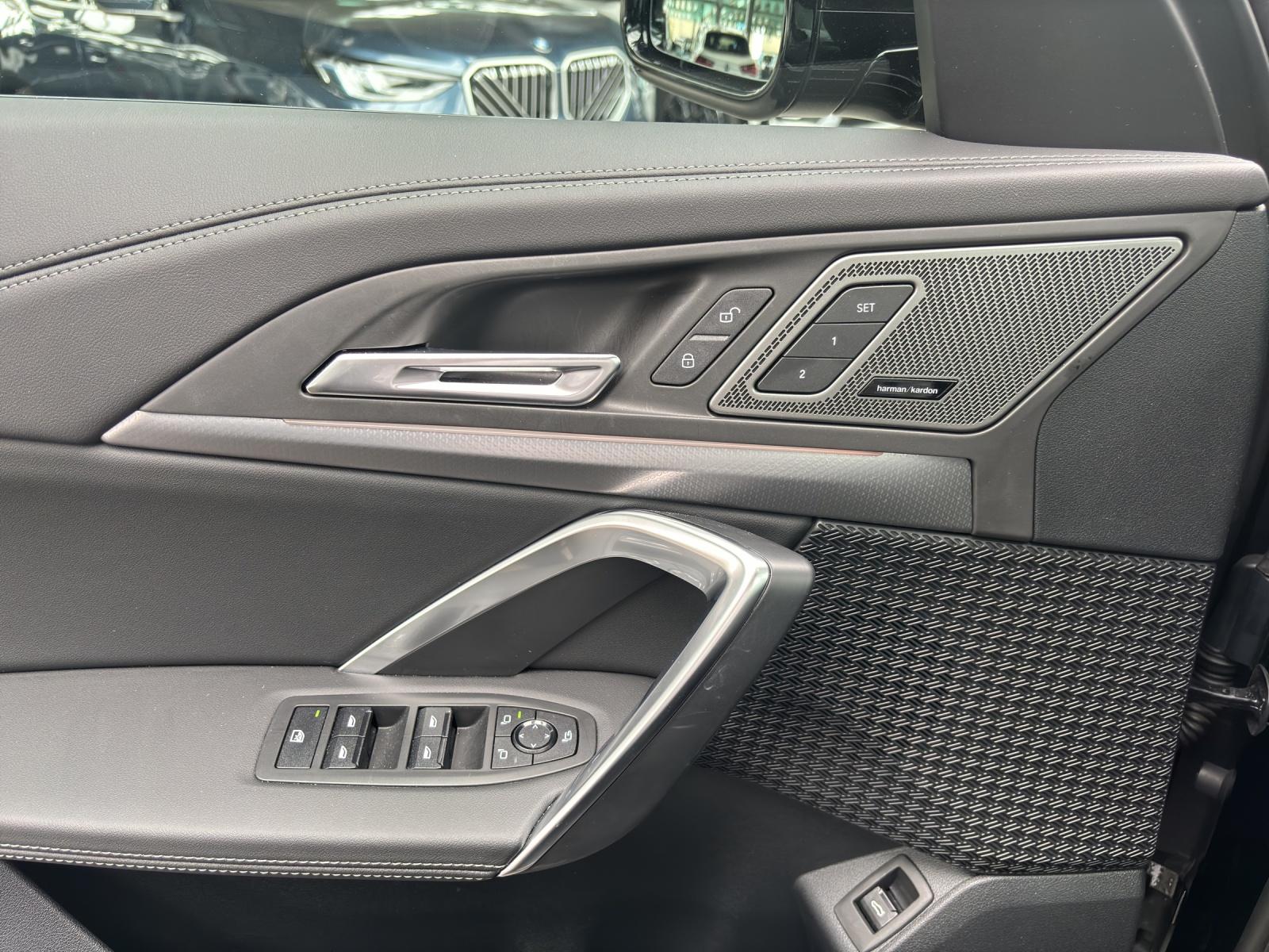BMW X1 U11 23d xDrive paddles-image-18